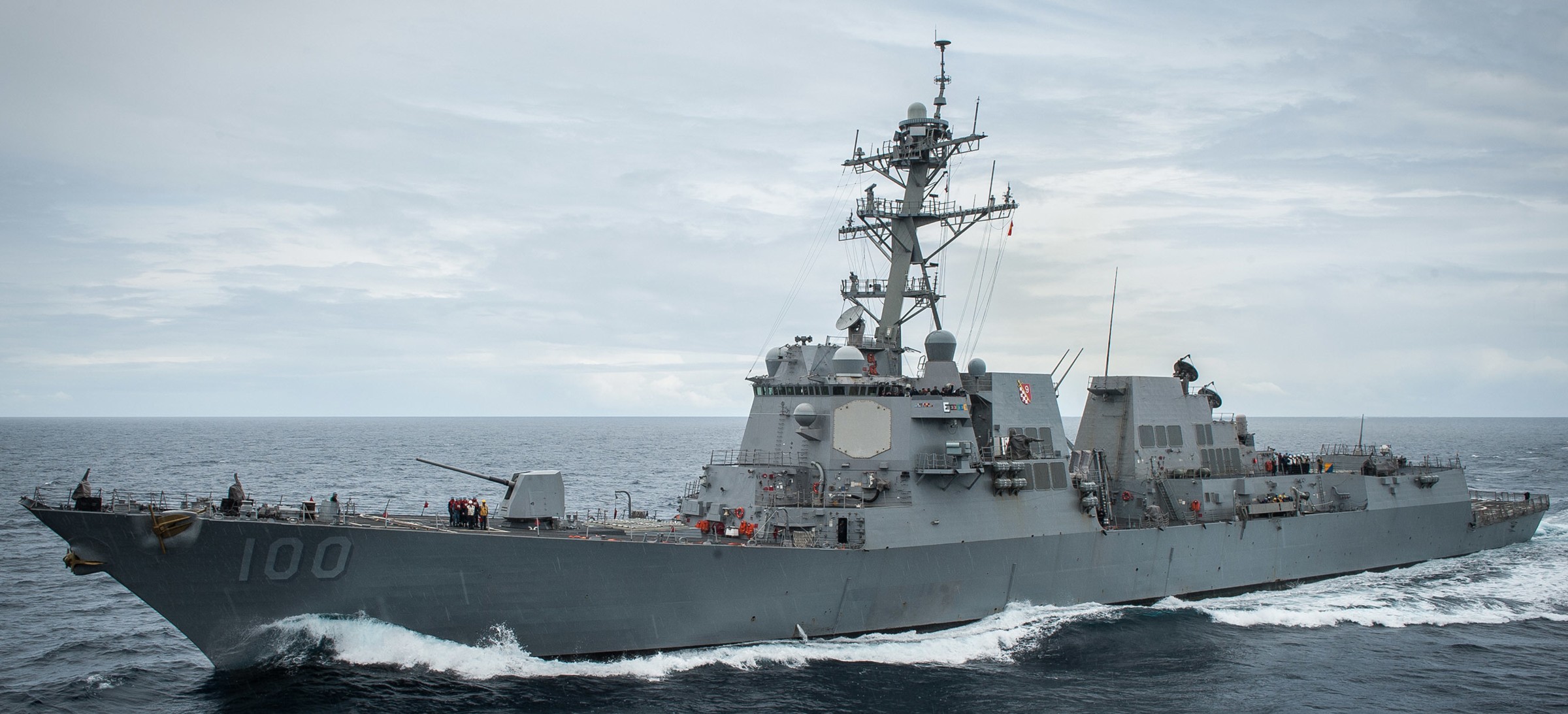 ddg-100 uss kidd arleigh burke class guided missile destroyer aegis us navy 22