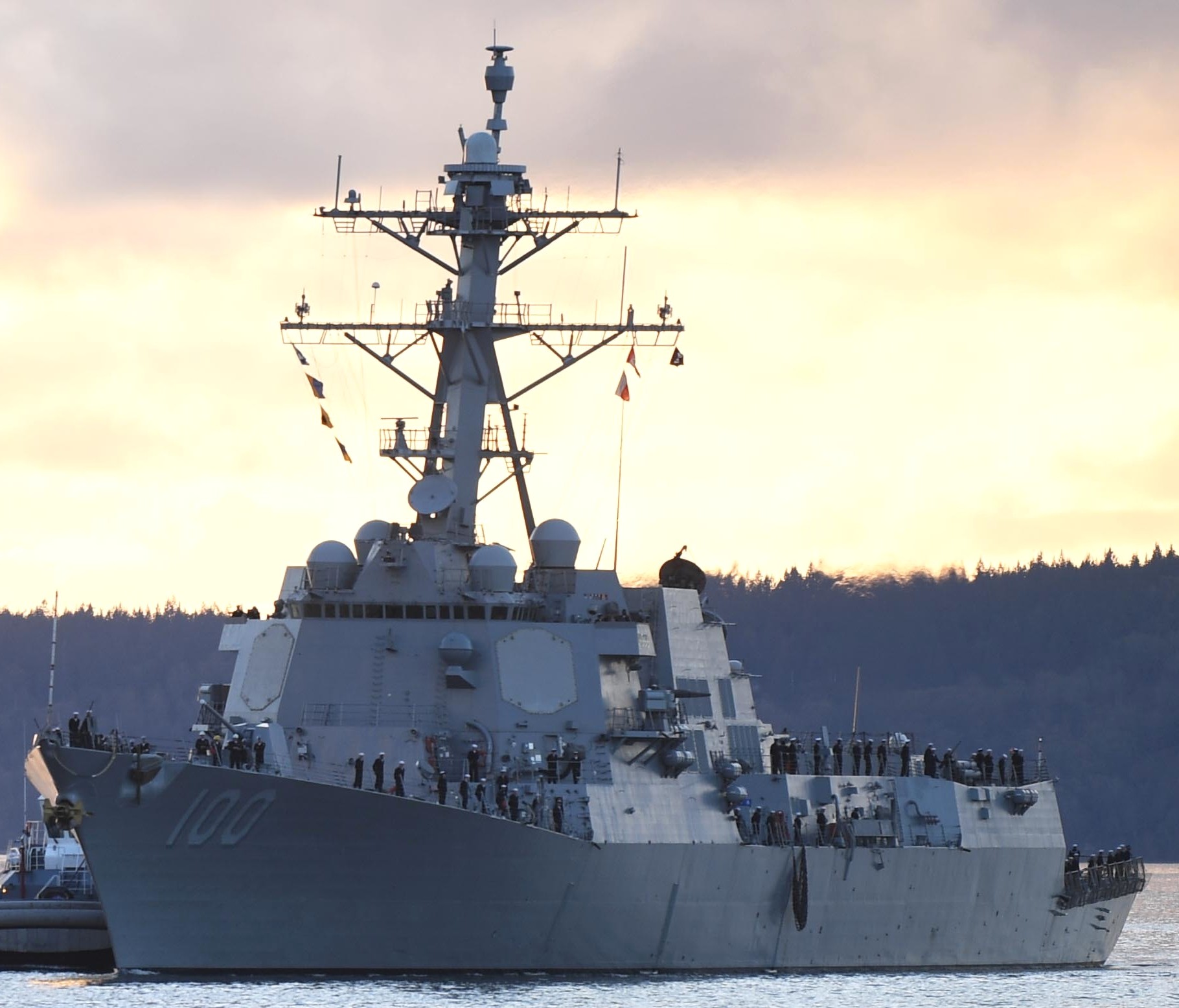 ddg-100 uss kidd arleigh burke class guided missile destroyer aegis us navy 29