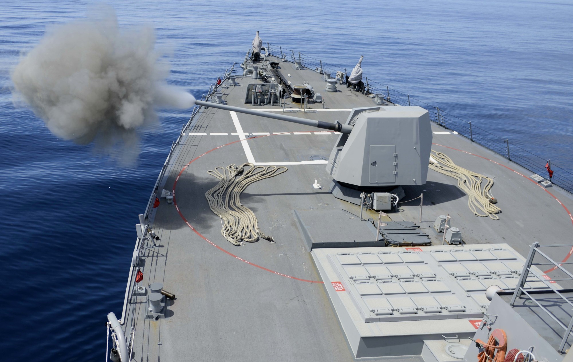 ddg-100 uss kidd arleigh burke class guided missile destroyer aegis us navy gun fire 31