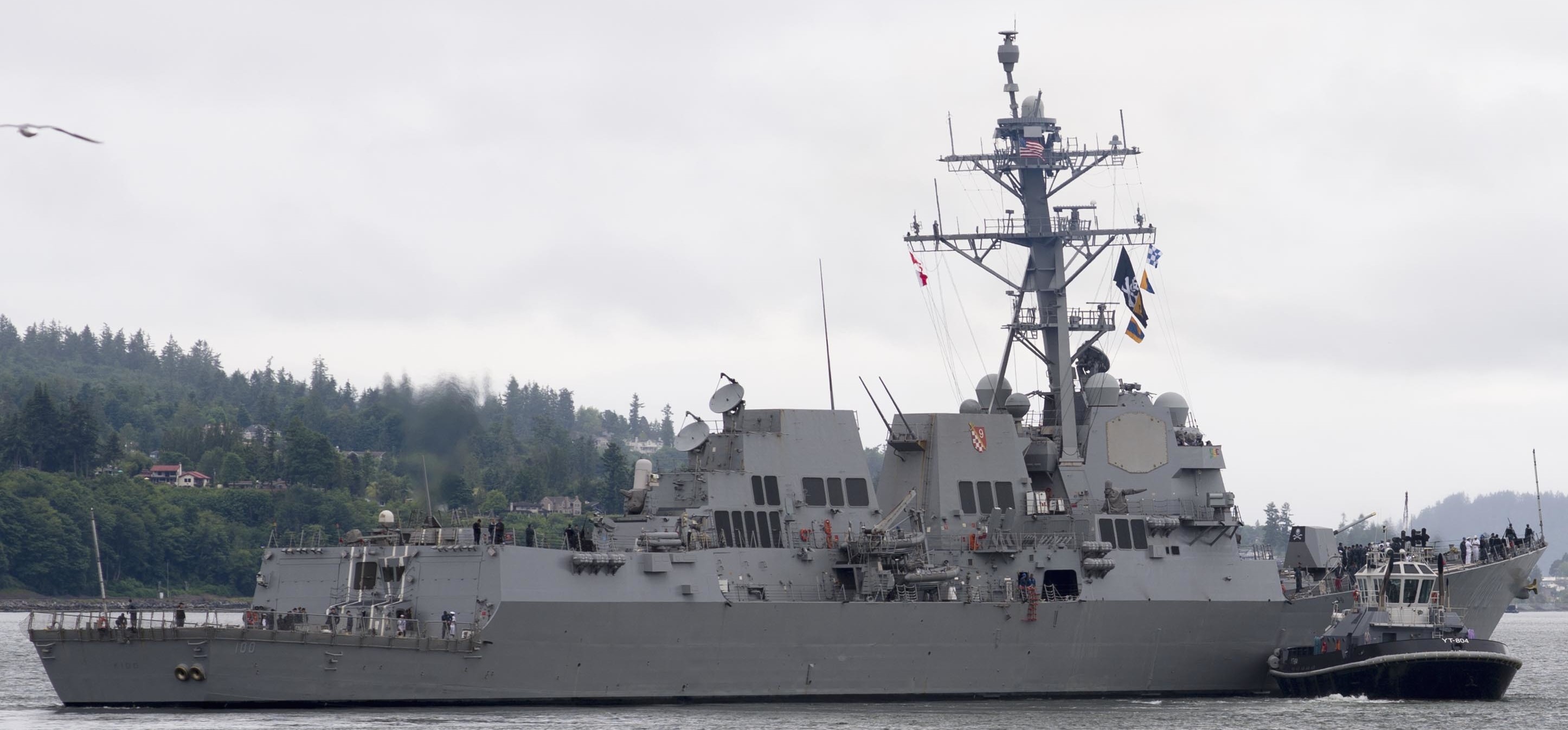 ddg-100 uss kidd arleigh burke class guided missile destroyer aegis us navy departing everett 34