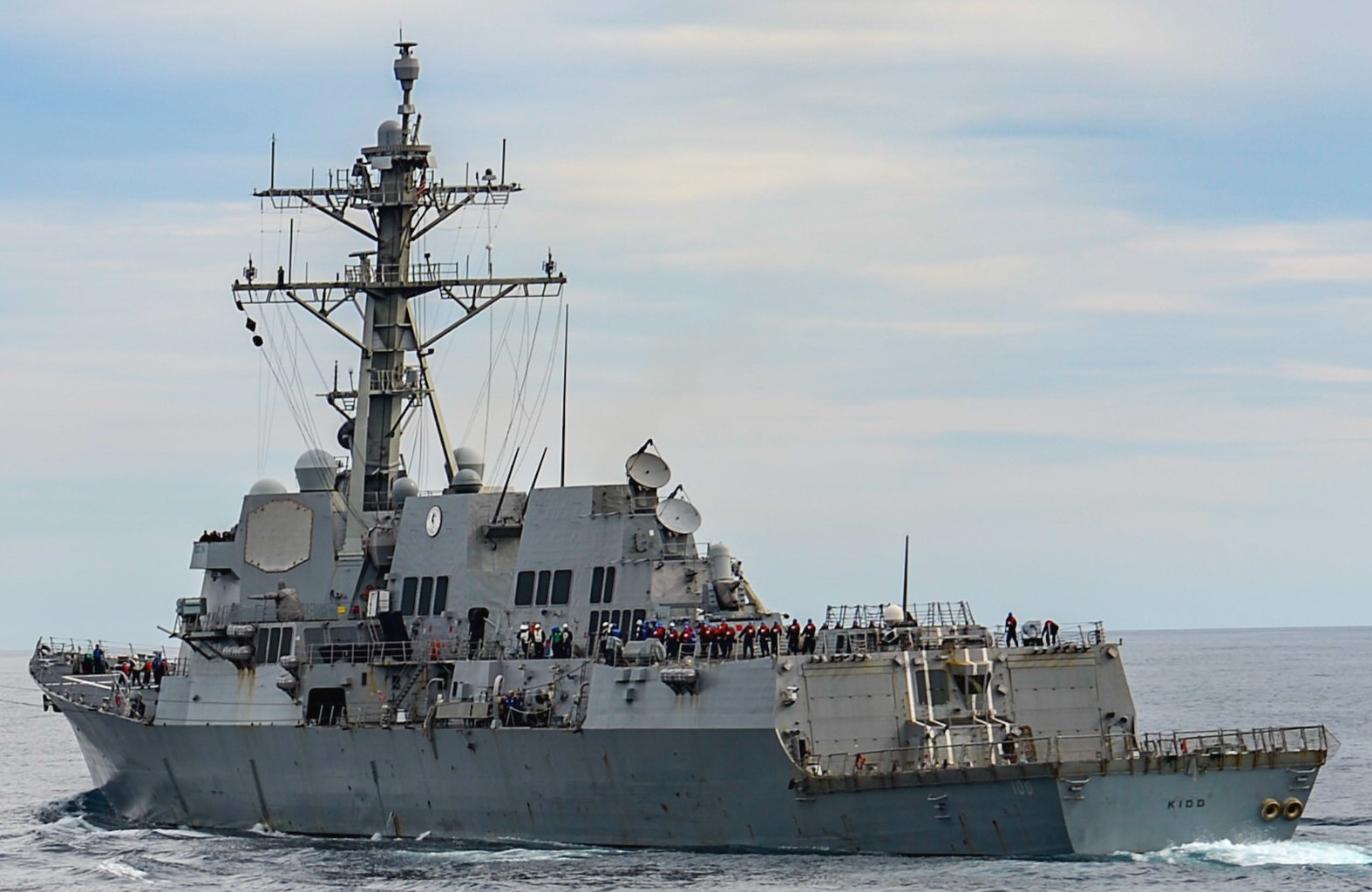 ddg-100 uss kidd arleigh burke class guided missile destroyer aegis us navy 46