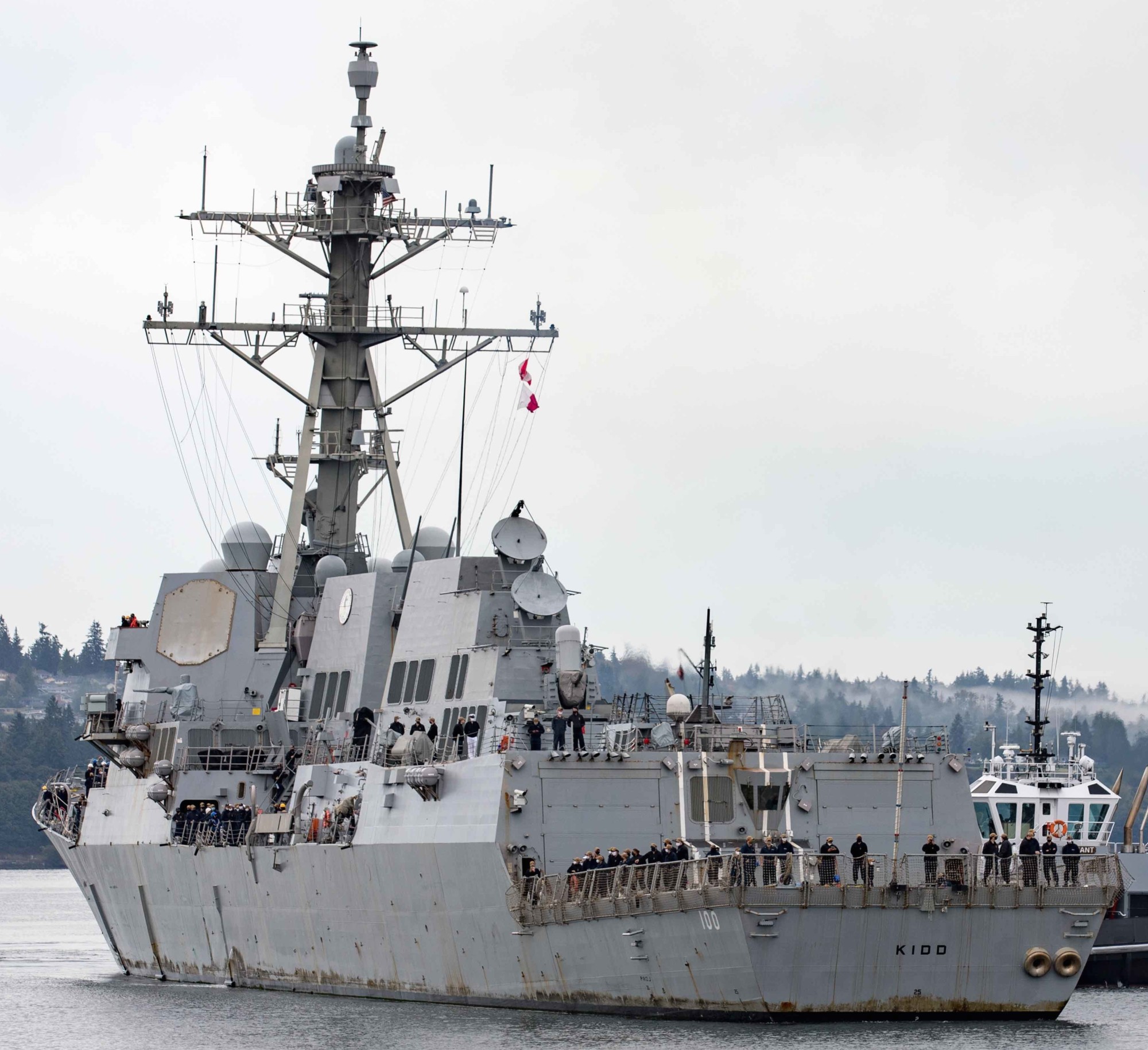 ddg-100 uss kidd arleigh burke class guided missile destroyer aegis returning naval station everett washington 60