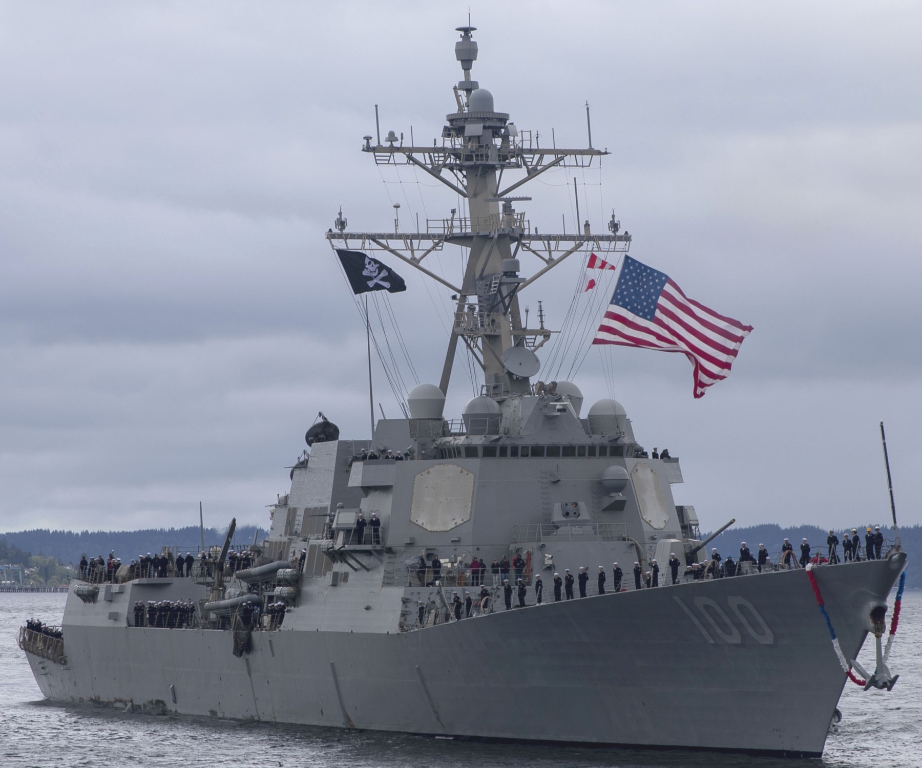 ddg-100 uss kidd arleigh burke class guided missile destroyer returning naval station everett 2024