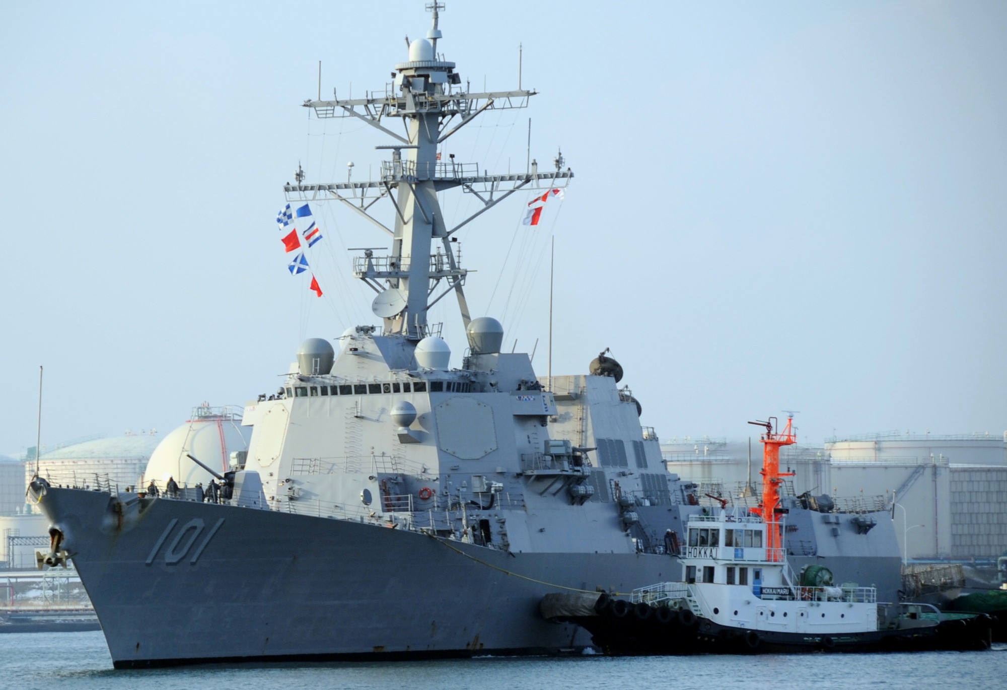 ddg-101 uss gridley arleigh burke class guided missile destroyer aegis us navy tomakomei japan 48