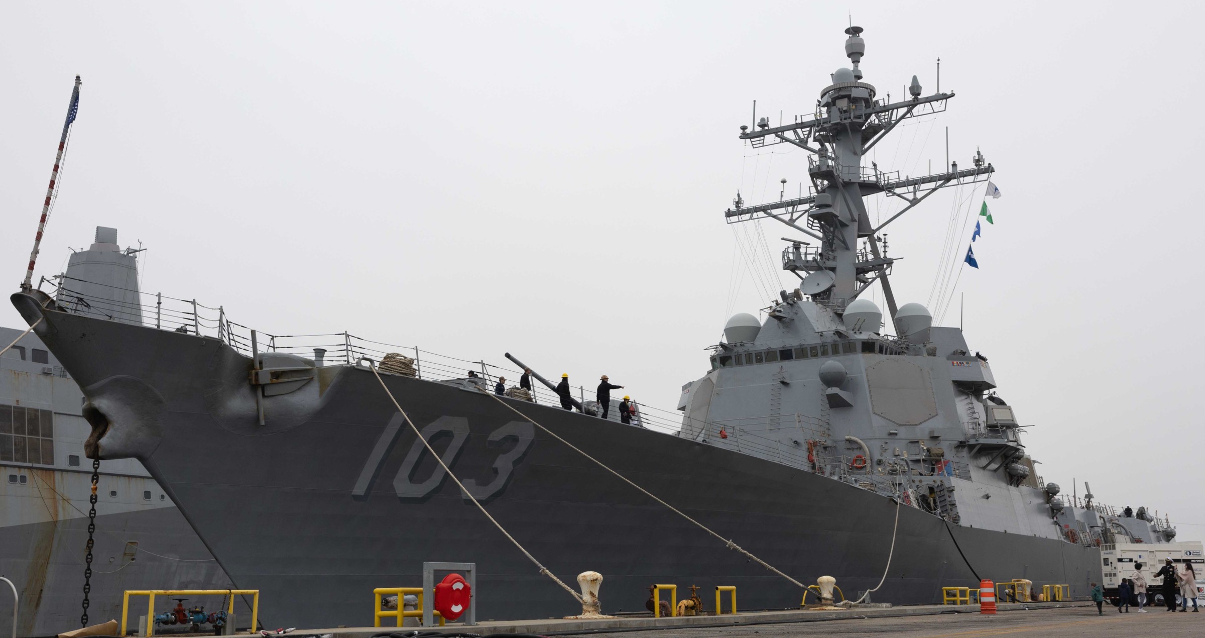 ddg-103 uss truxtun guided missile destroyer departing norfolk virginia march 2025 02