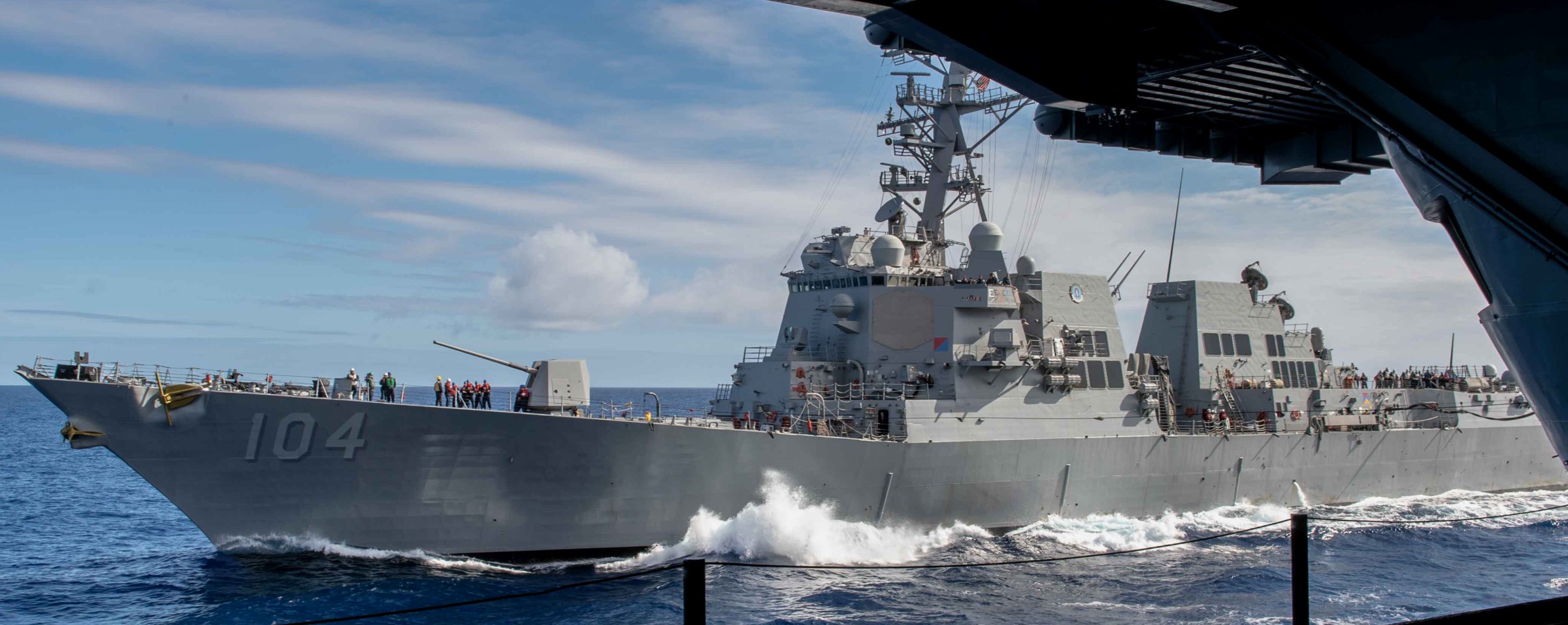 ddg-104 uss sterett arleigh burke class guided missile destroyer aegis us navy pacific ocean 84