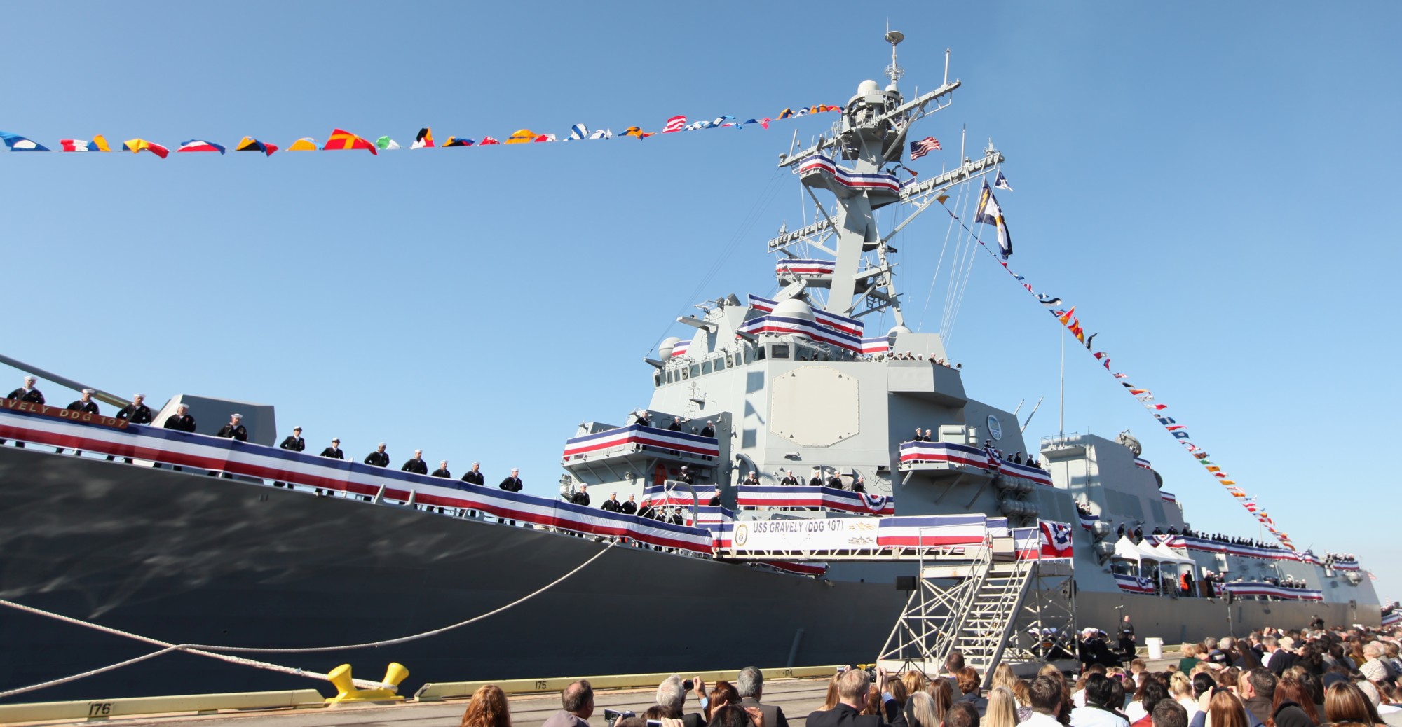 ddg-107 uss gravely arleigh burke class guided missile destroyer aegis us navy commissioning wilmington north carolina 2010 03