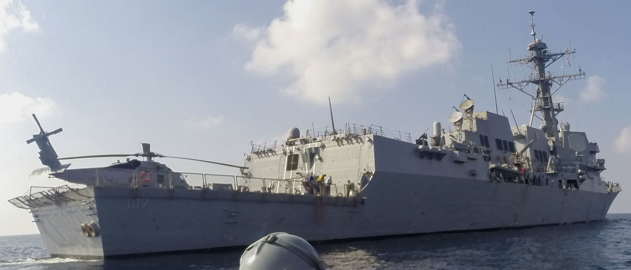 ddg-107 uss gravely arleigh burke class guided missile destroyer aegis us navy gulf of oman 22