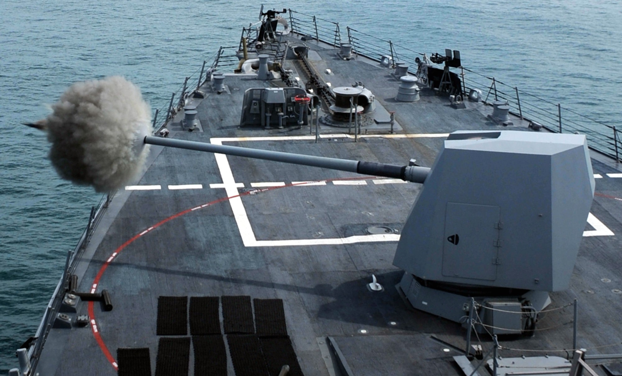 ddg-109 uss jason dunham arleigh burke class guided missile destroyer aegis us navy mk.45 gun 55