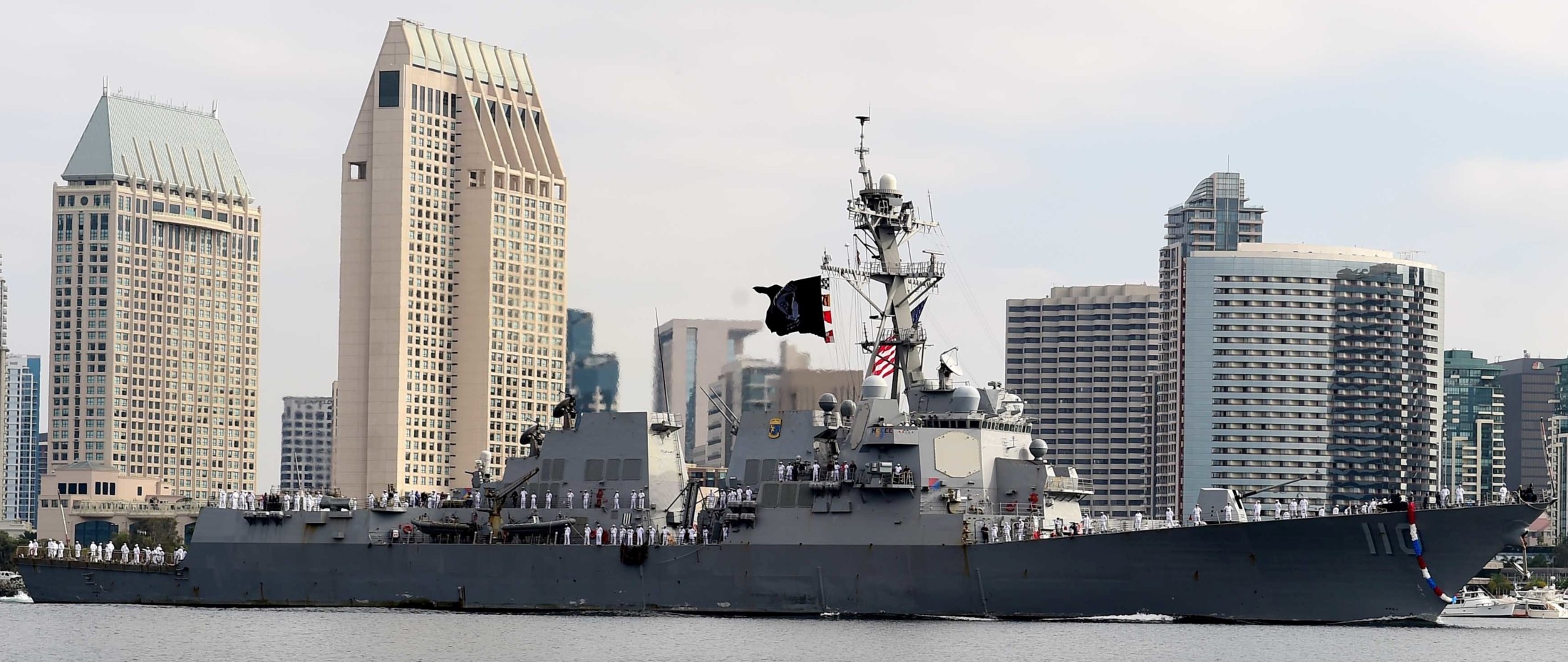ddg-110 uss william p. lawrence arleigh burke class guided missile destroyer aegis us navy returning san diego california 34