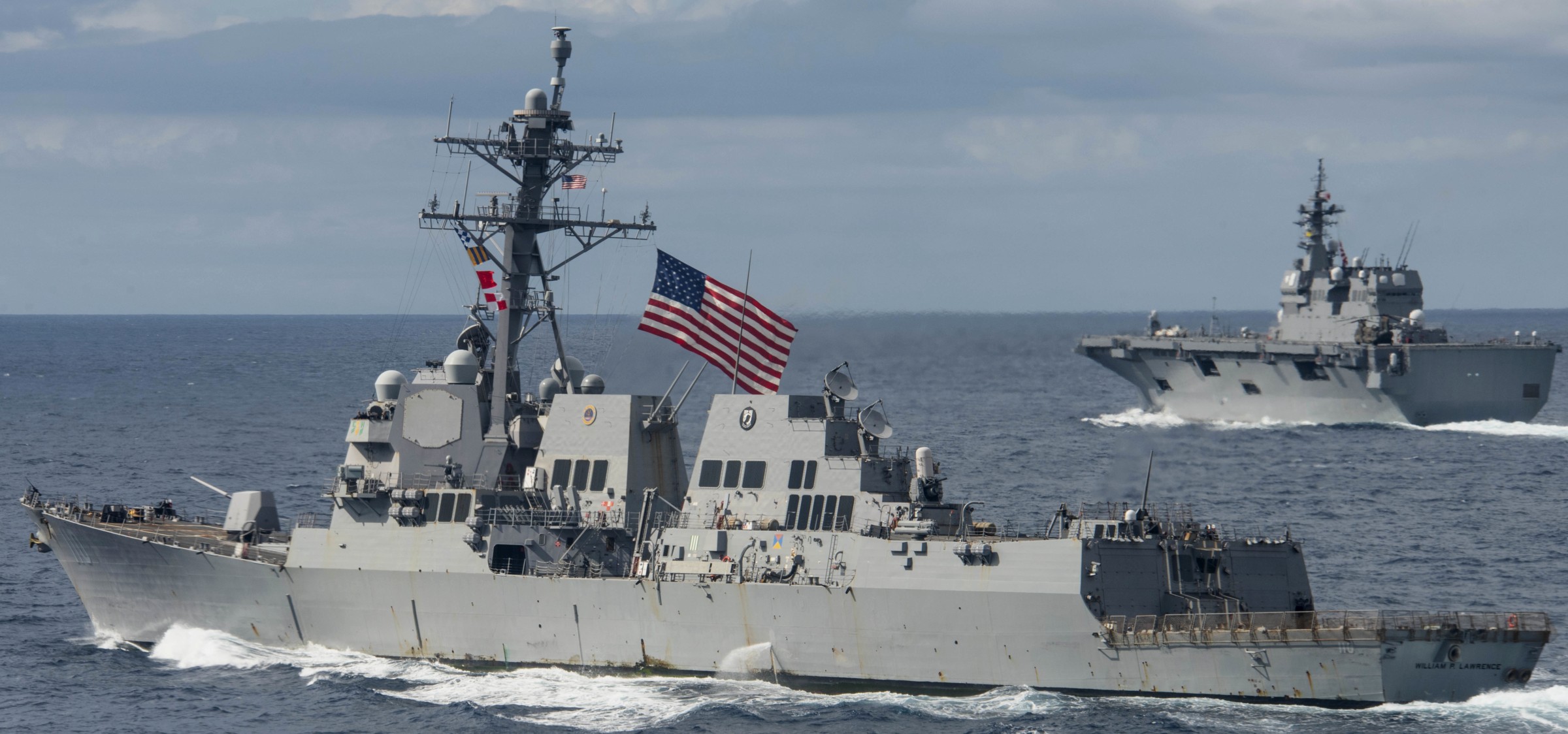 ddg-110 uss william p. lawrence arleigh burke class guided missile destroyer aegis us navy tasman sea 54