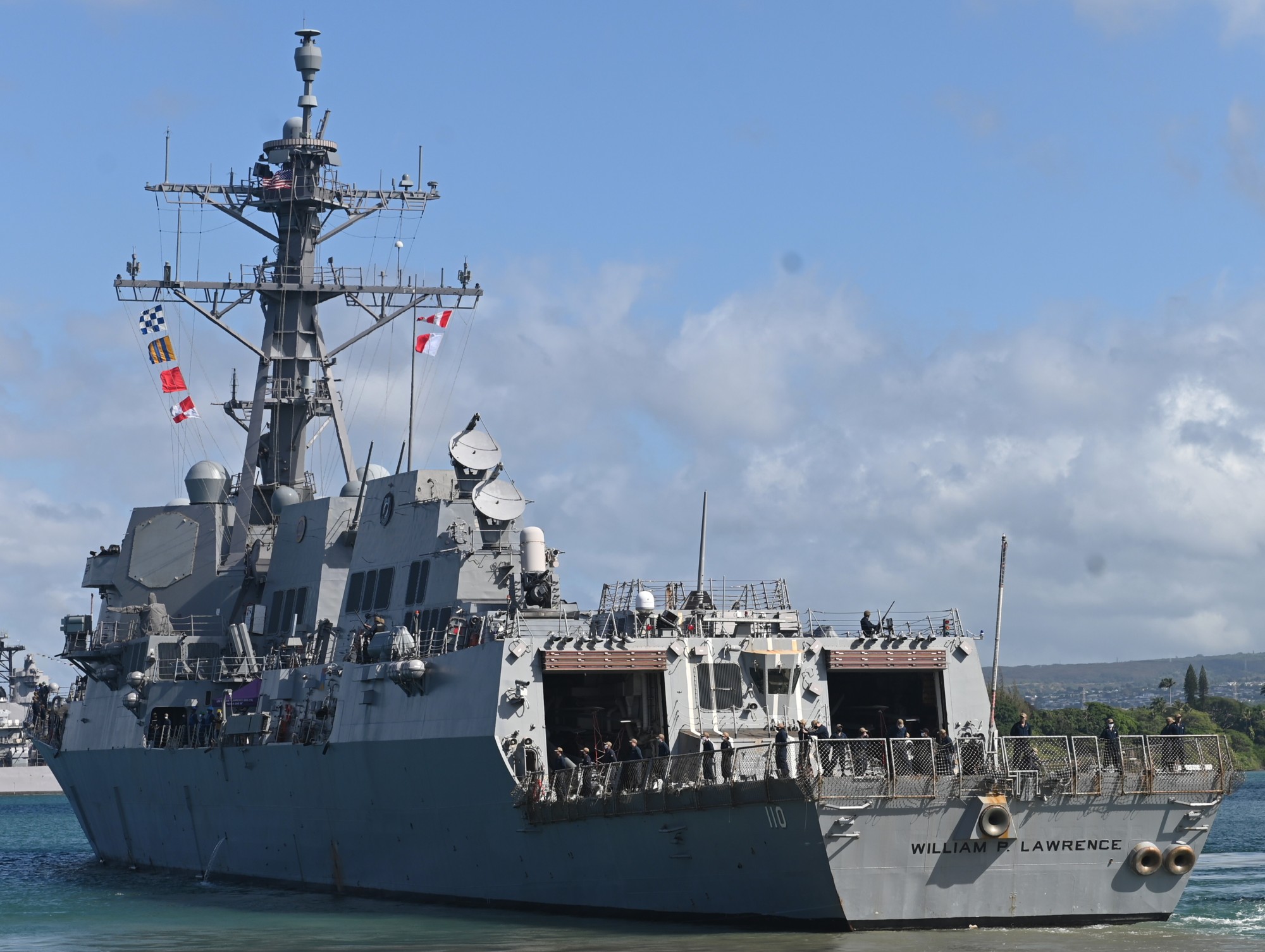 ddg-110 uss william p. lawrence arleigh burke class guided missile destroyer aegis us navy pearl harbor hickam hawaii 61