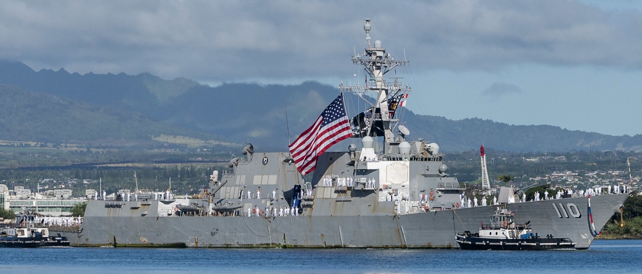 ddg-110 uss william p. lawrence arleigh burke class guided missile destroyer aegis us navy joint base pearl harbor hickam hawaii 76