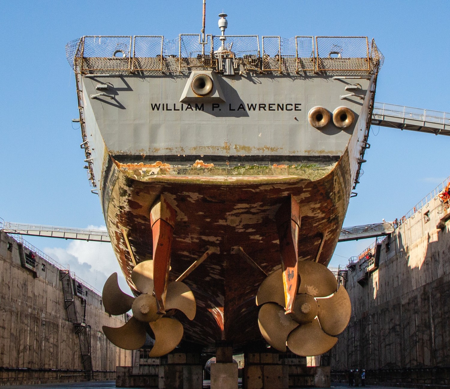 ddg-110 uss william p. lawrence arleigh burke class guided missile destroyer aegis us navy dry dock pearl harbor naval shipyard 80