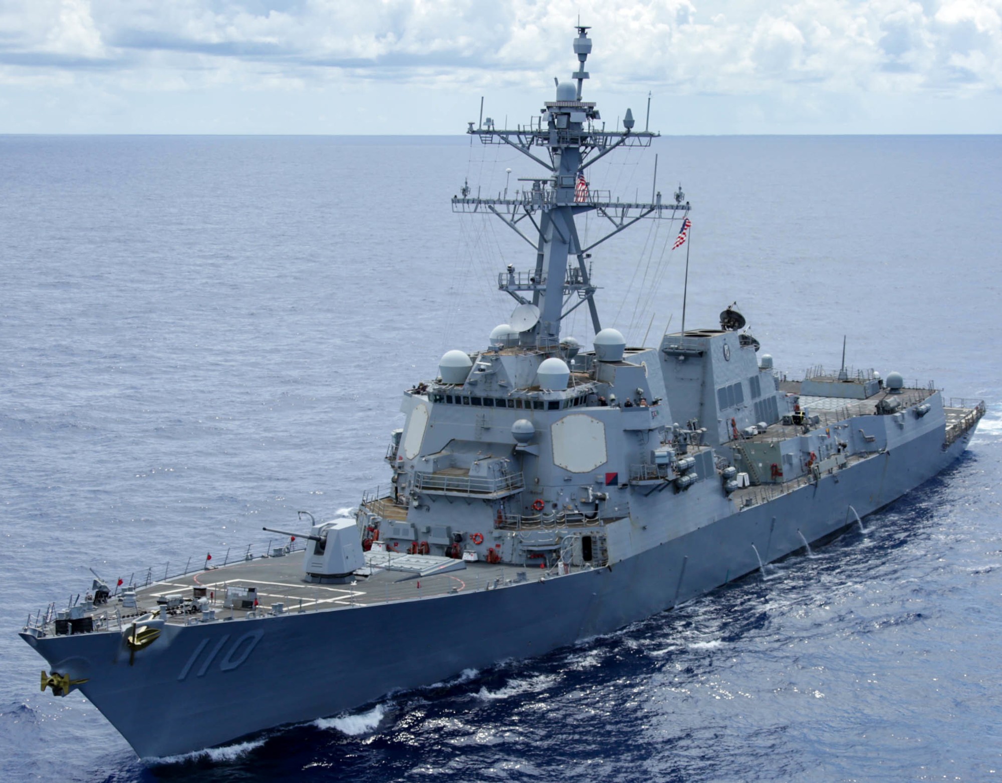 ddg-110 uss william p. lawrence arleigh burke class guided missile destroyer aegis us navy rimpac 22 86