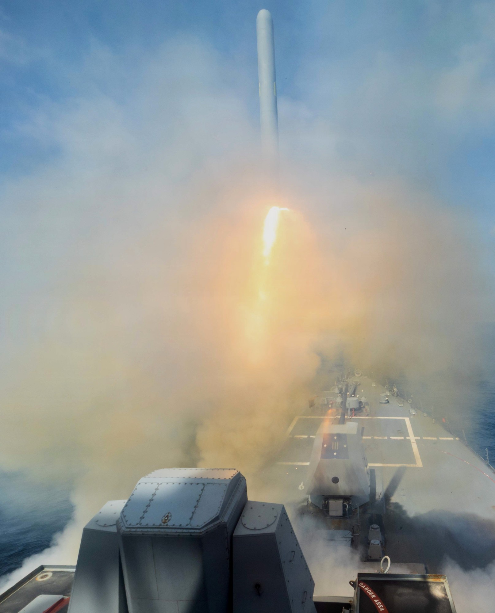 uss spruance ddg-111 guided missile destroyer bgm-109 tomahawk tlam operation epic fury 2026 iran 101