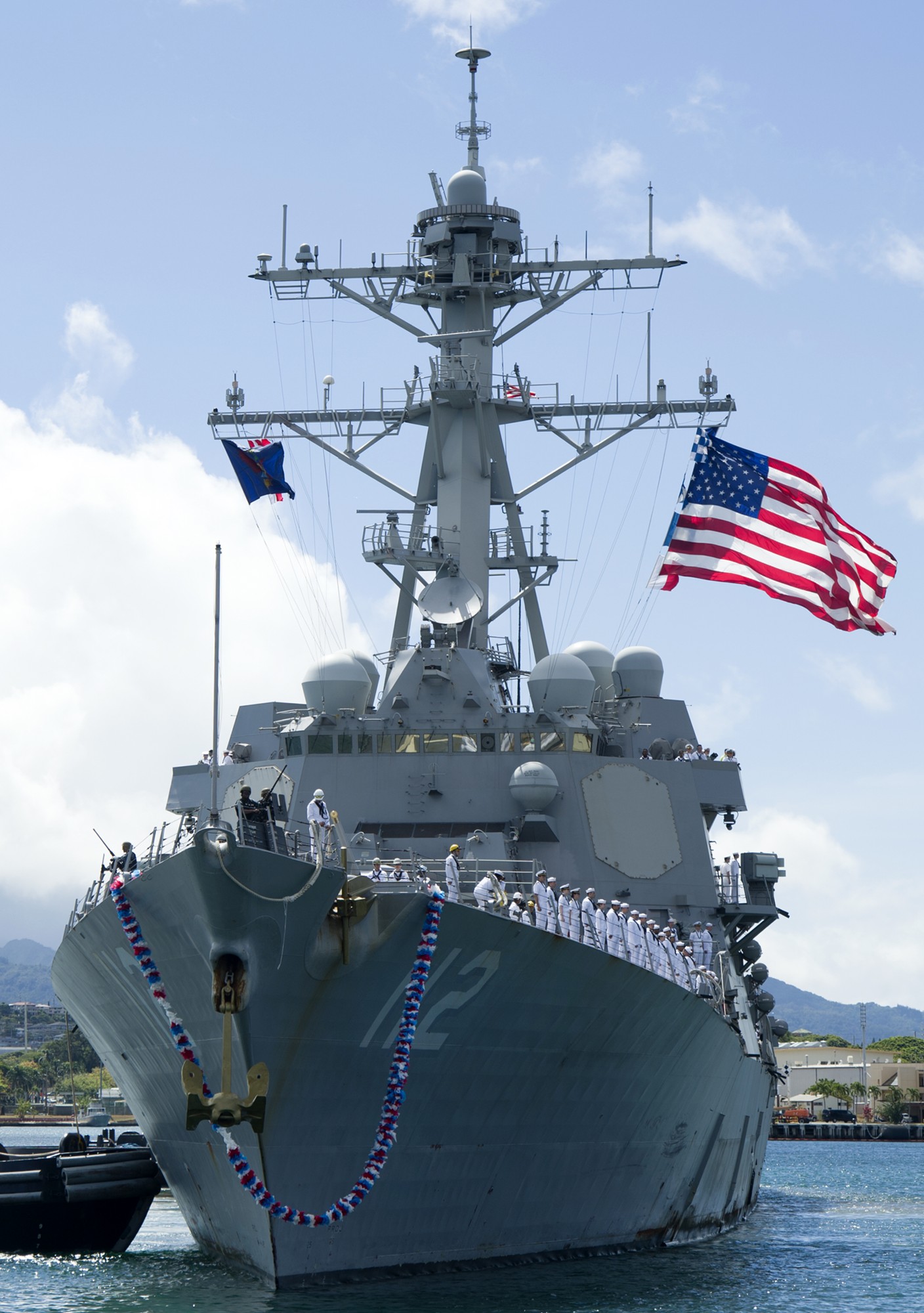 ddg-112 uss michael murphy arleigh burke class guided missile destroyer aegis us navy returning pearl harbor hawaii 37