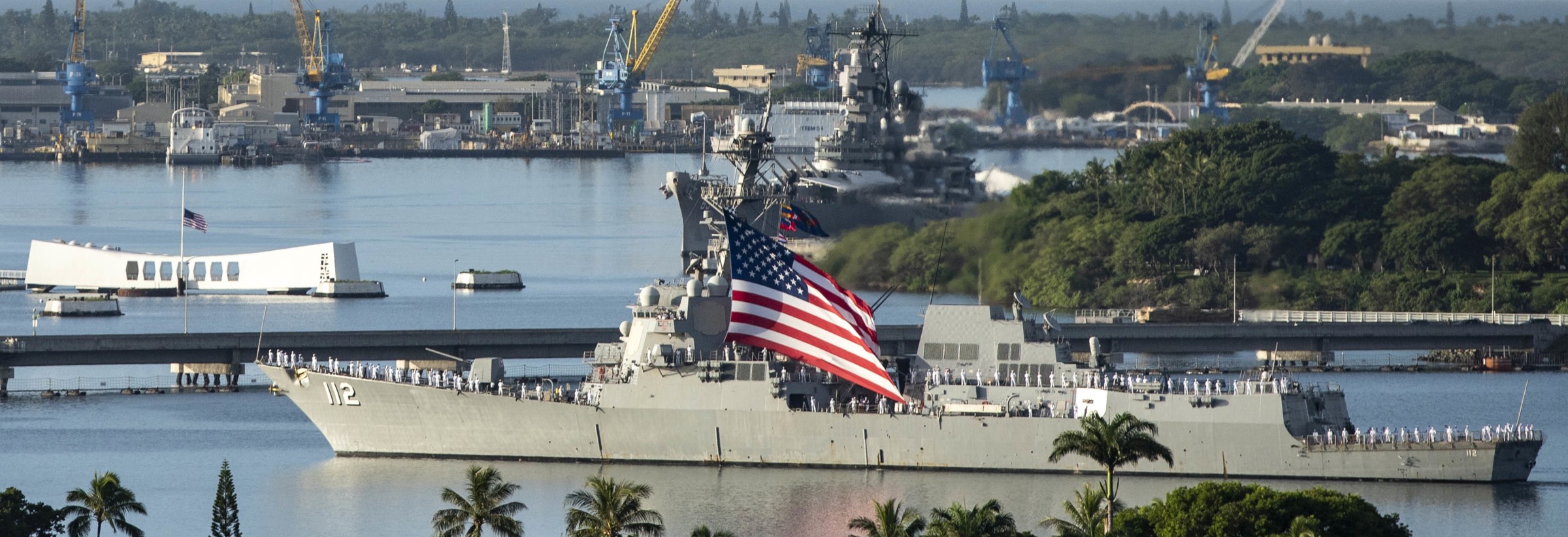 ddg-112 uss michael murphy arleigh burke class guided missile destroyer aegis us navy pearl harbor hawaii 73