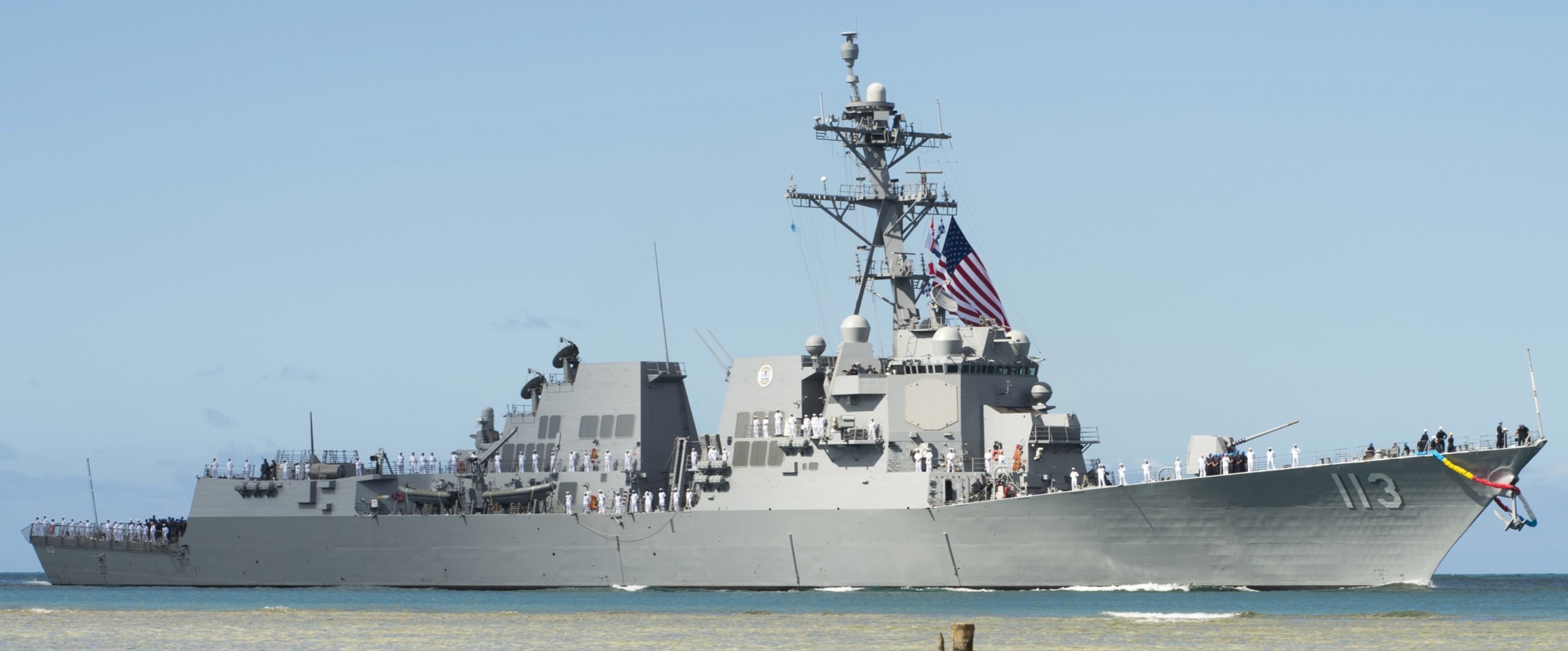 ddg-113 uss john finn arleigh burke class guided missile destroyer us navy aegis 14 arriving pearl harbor hickam