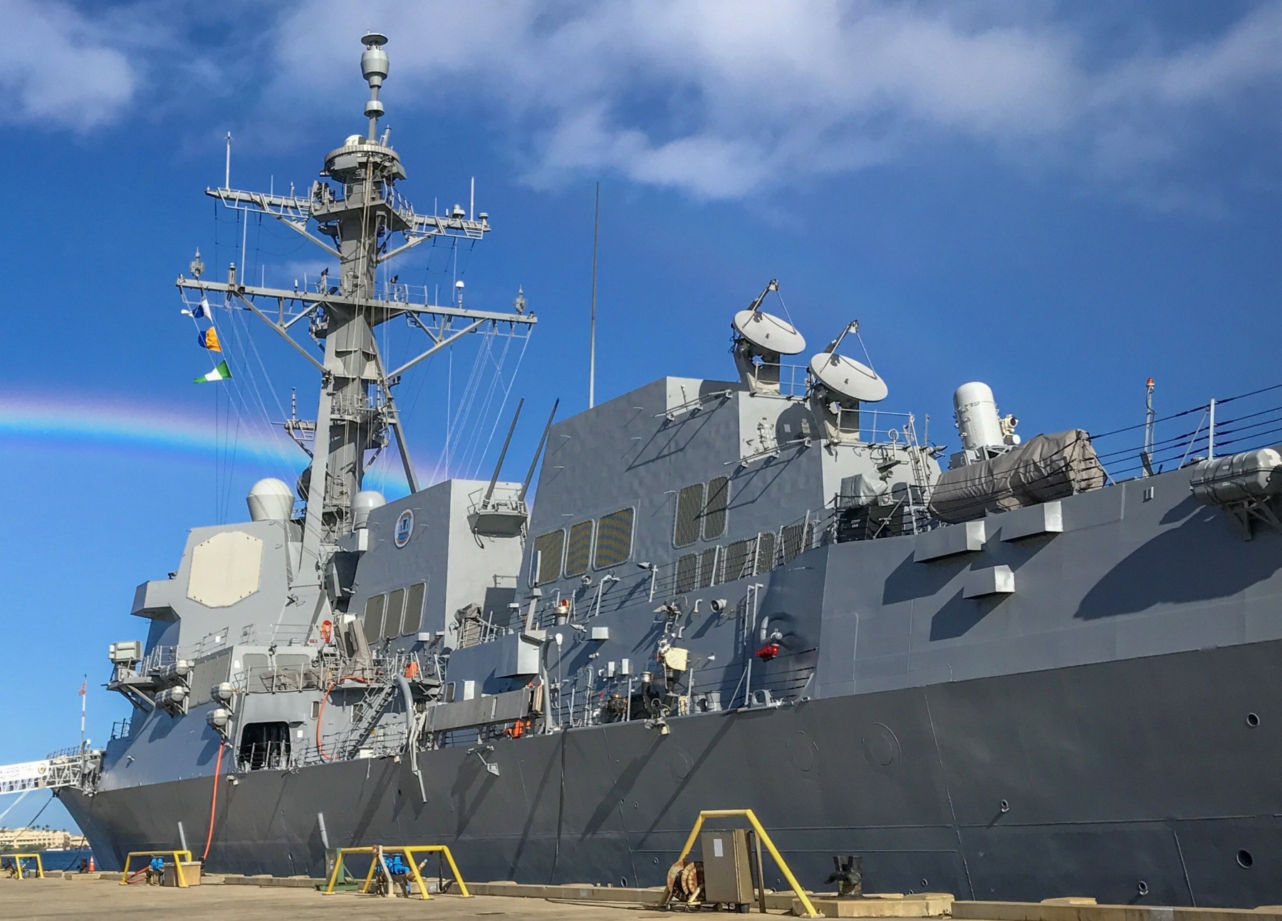 ddg-113 uss john finn arleigh burke class guided missile destroyer us navy aegis 24 joint base pearl harbor hickam