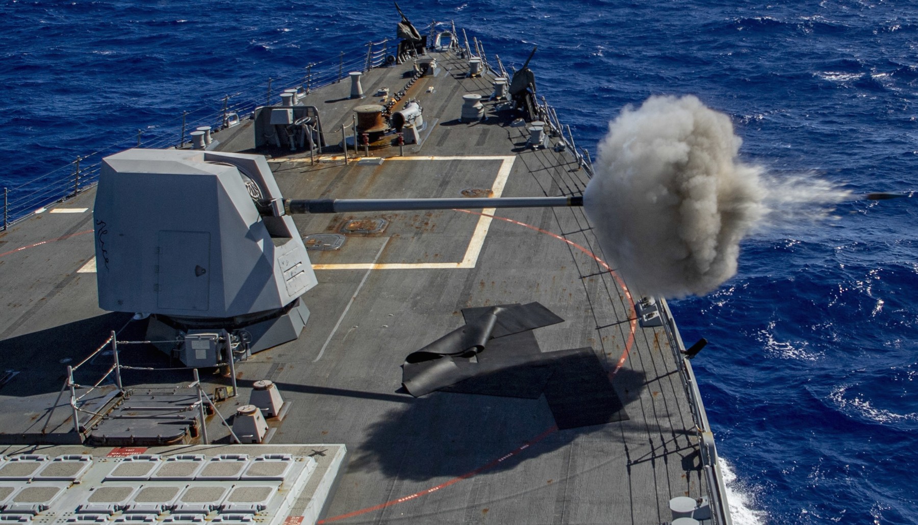 ddg-113 uss john finn arleigh burke class guided missile destroyer us navy aegis 54 mk.45 mod.4 gun fire