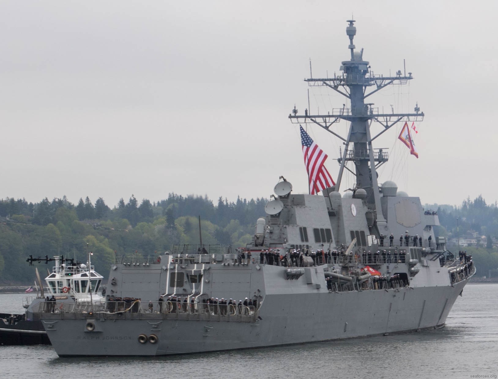 ddg-114 uss ralph johnson arleigh burke class guided missile destroyer us navy aegis 07