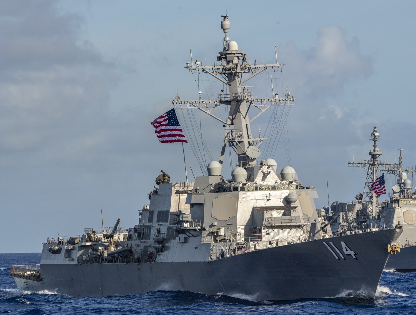 ddg-114 uss ralph johnson arleigh burke class guided missile destroyer us navy aegis 31 philippine sea