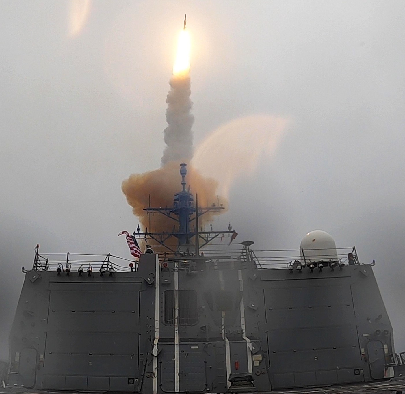 ddg-117 uss paul ignatius arleigh burke class guided missile destroyer us navy aegis 26 rim-161 standard sm-3 26