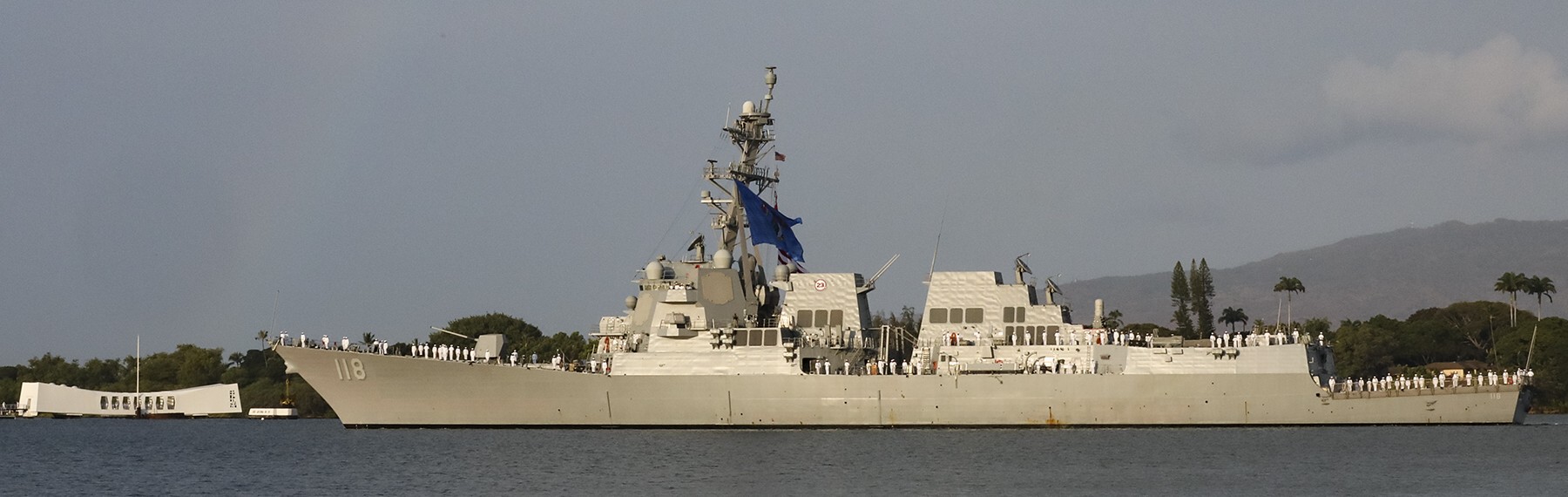 ddg-118 uss daniel inouye arleigh burke class guided missile destroyer aegis us navy arizona memorial pearl harbor hawaii 40