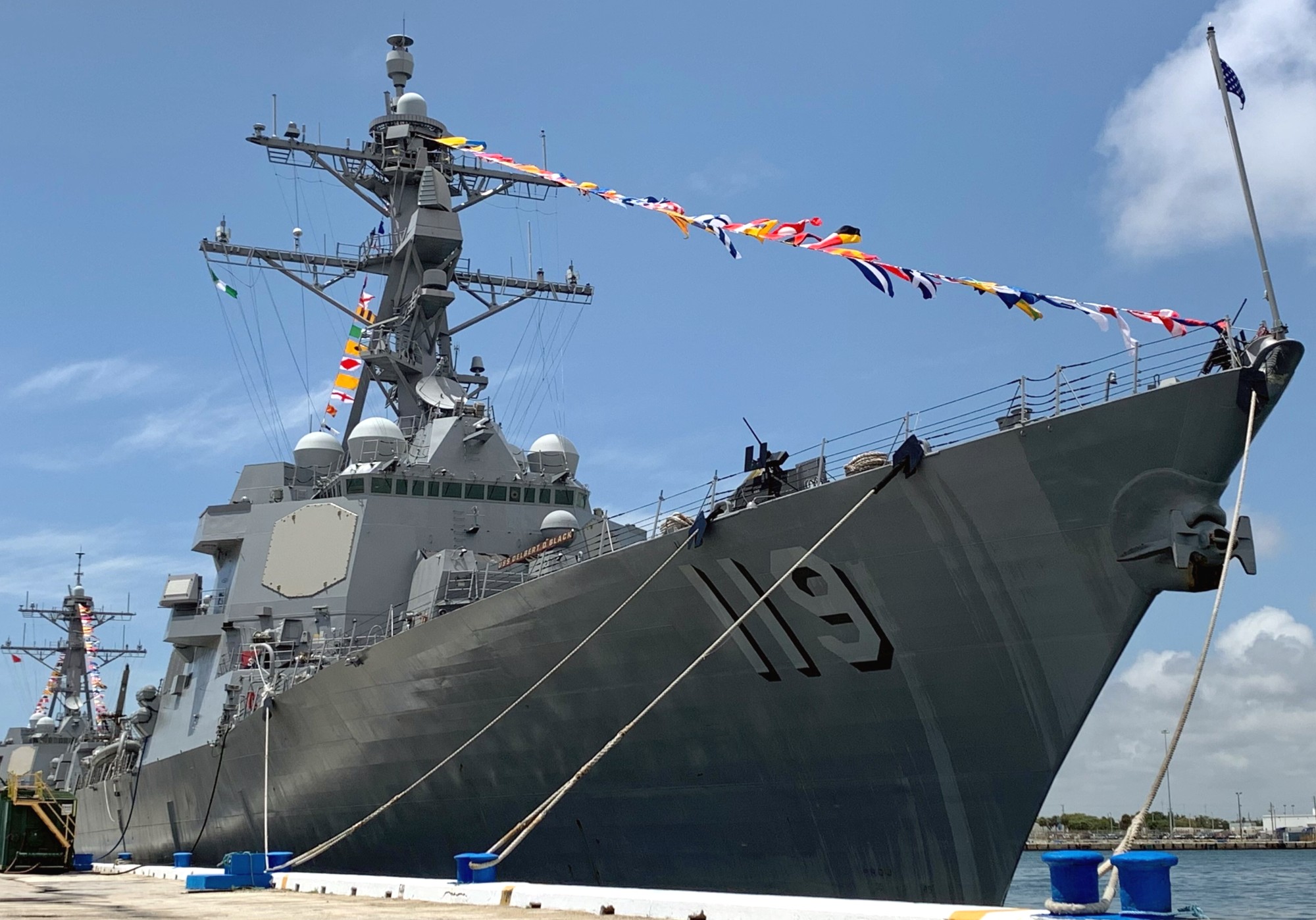 ddg-119 uss delbert d. black arleigh burke class guided missile destroyer us navy aegis 18 port everglades fort lauderdale florida