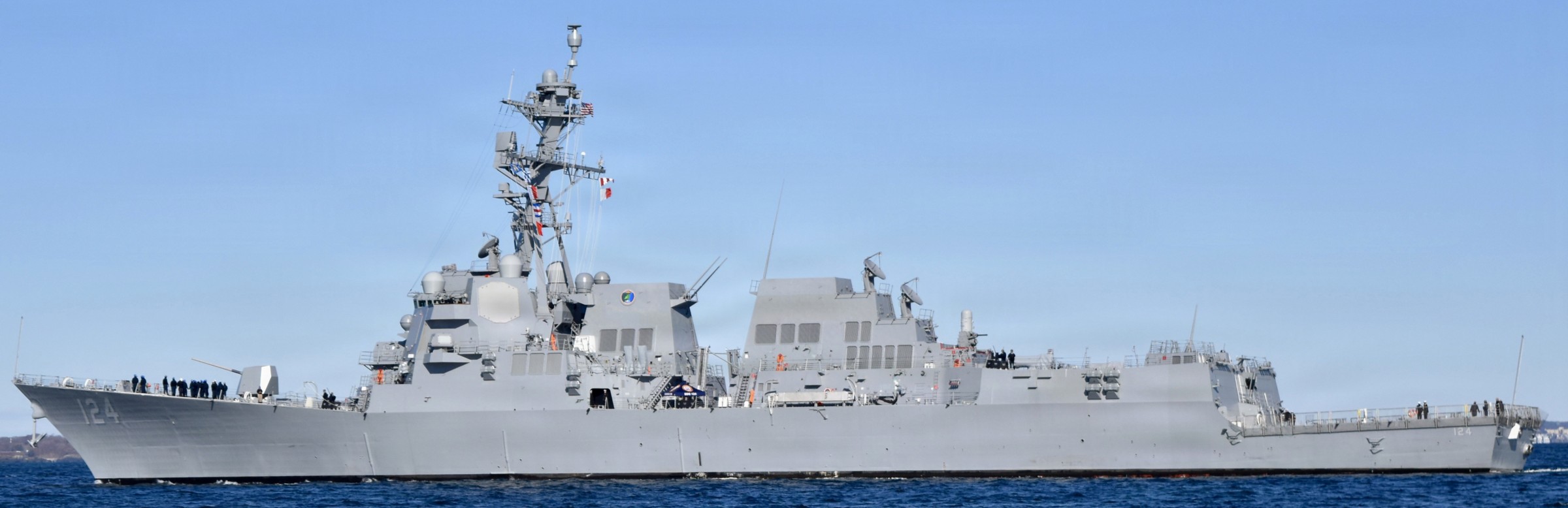 ddg-124 uss harvey c. barnum arleigh burke class guided missile destroyer aegis 30