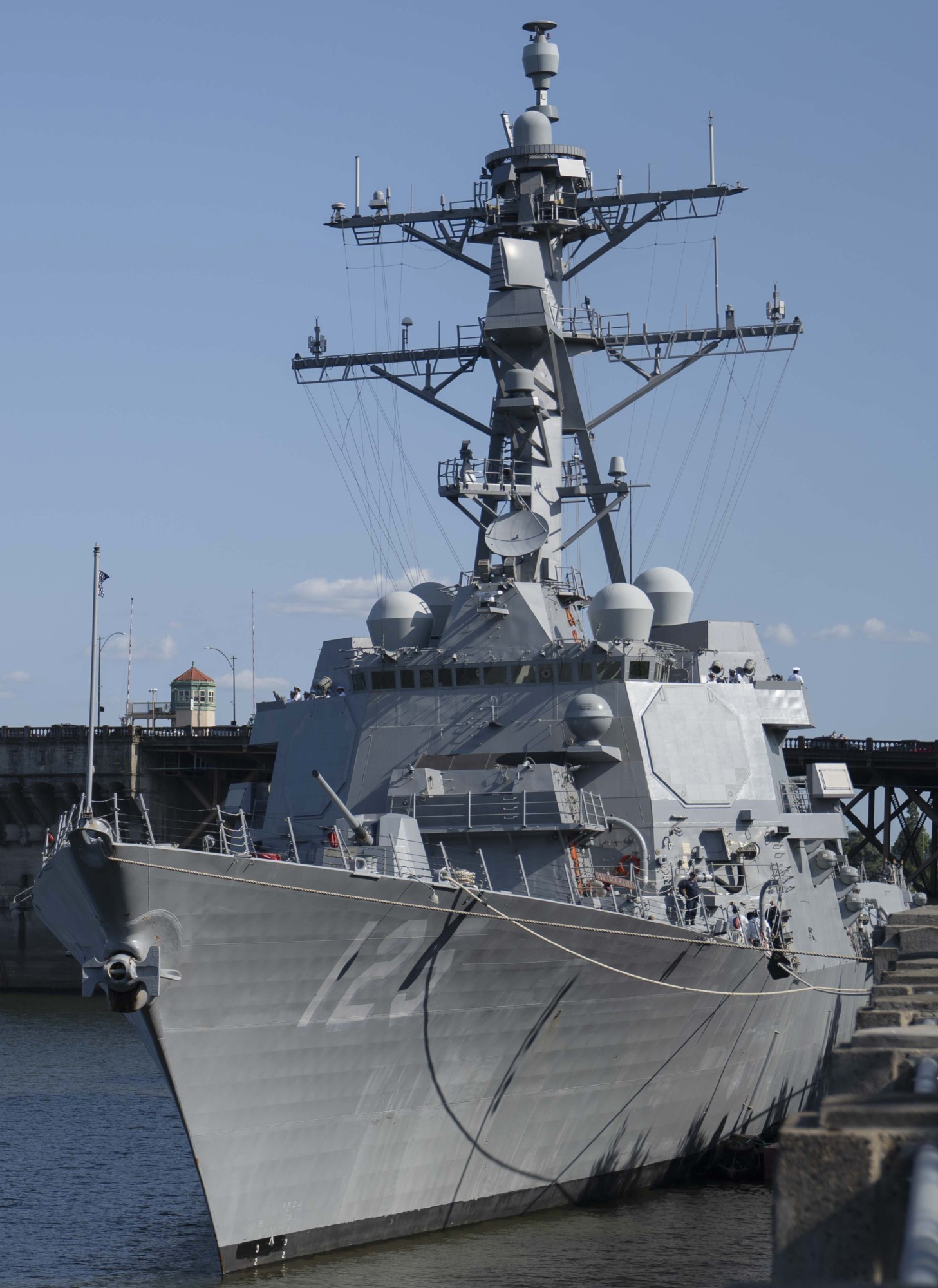 ddg-125 uss jack h. lucas guided missile destroyer portland fleet week oregon 33