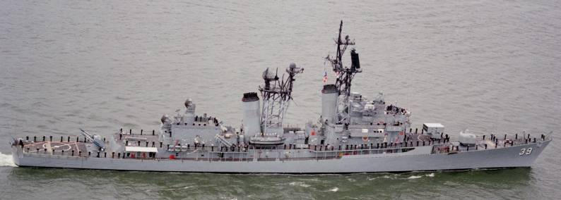 DDG-39 USS Macdonough
