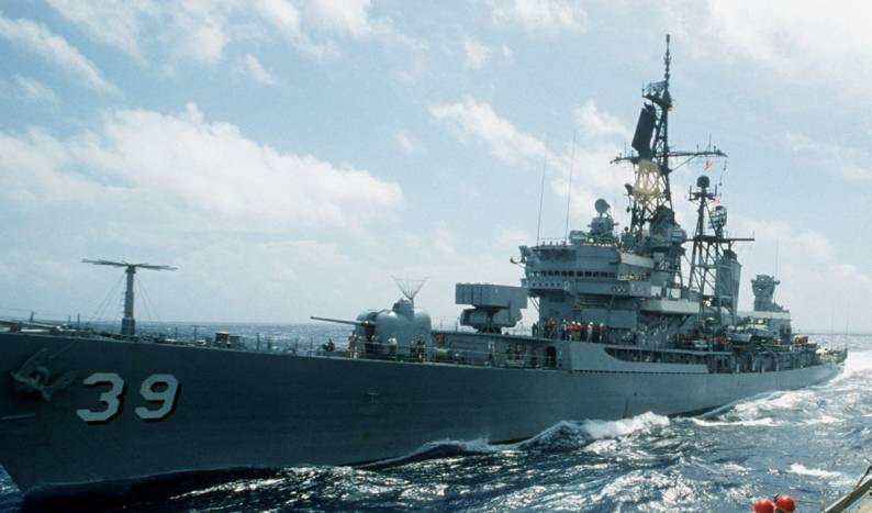 DDG-39 USS Macdonough