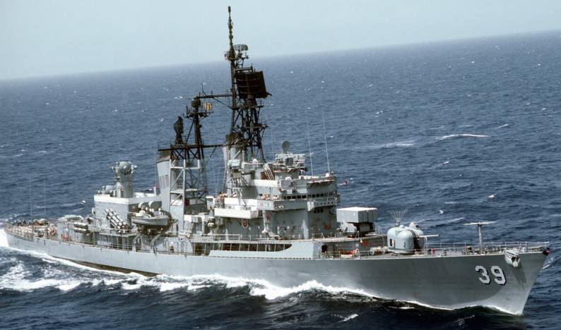 DDG-39 USS Macdonough