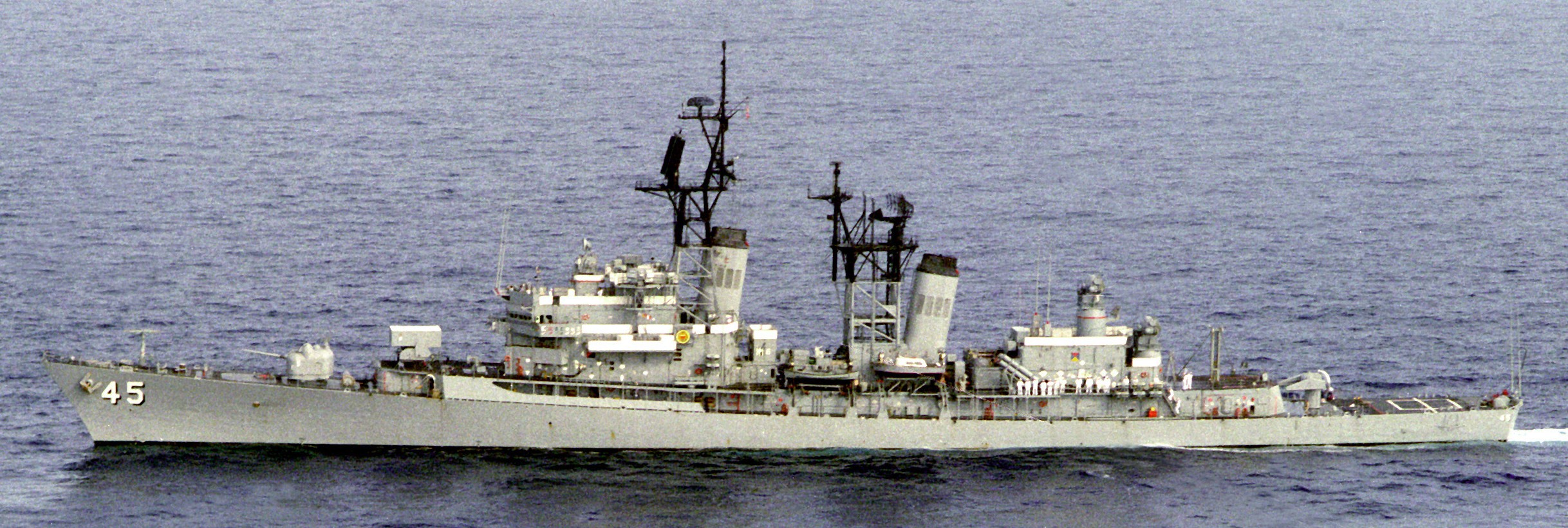 ddg-45 uss dewey farragut class destroyer us navy 1987 09