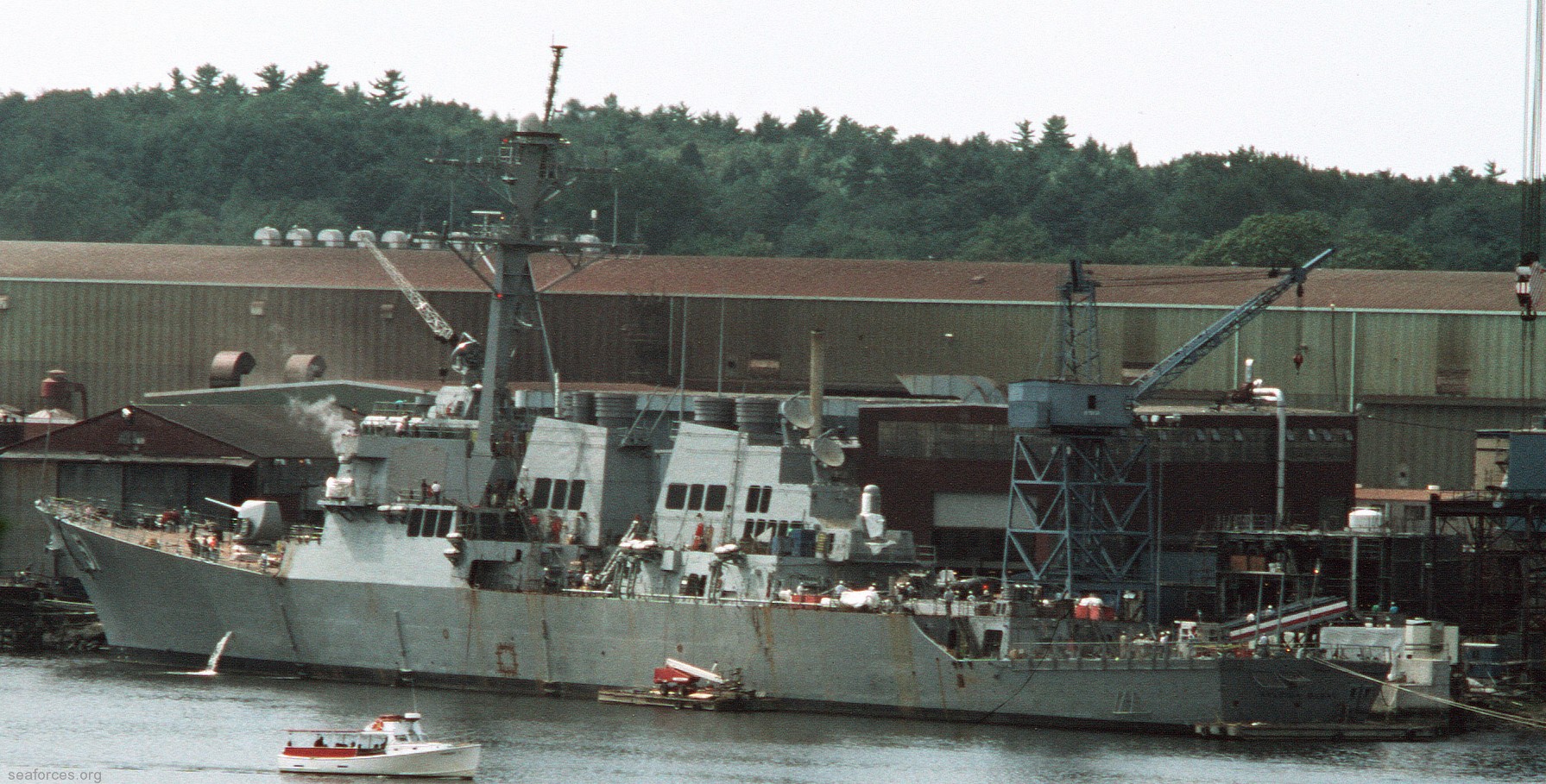 ddg-51 uss arleigh burke destroyer us navy 80 bath iron works maine