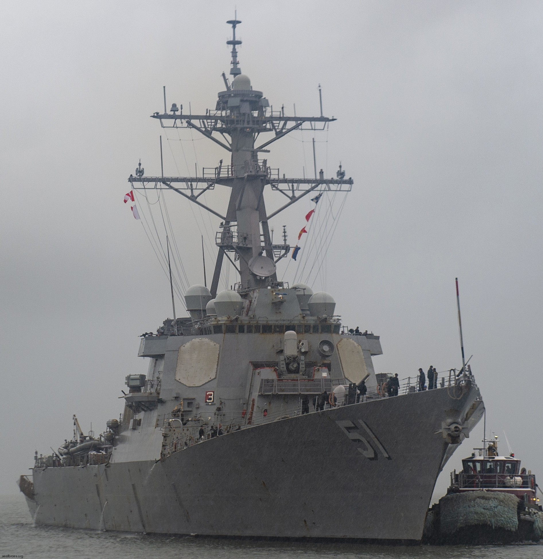 ddg-51 uss arleigh burke guided missile destroyer us navy 96 returning from deployment norfolk