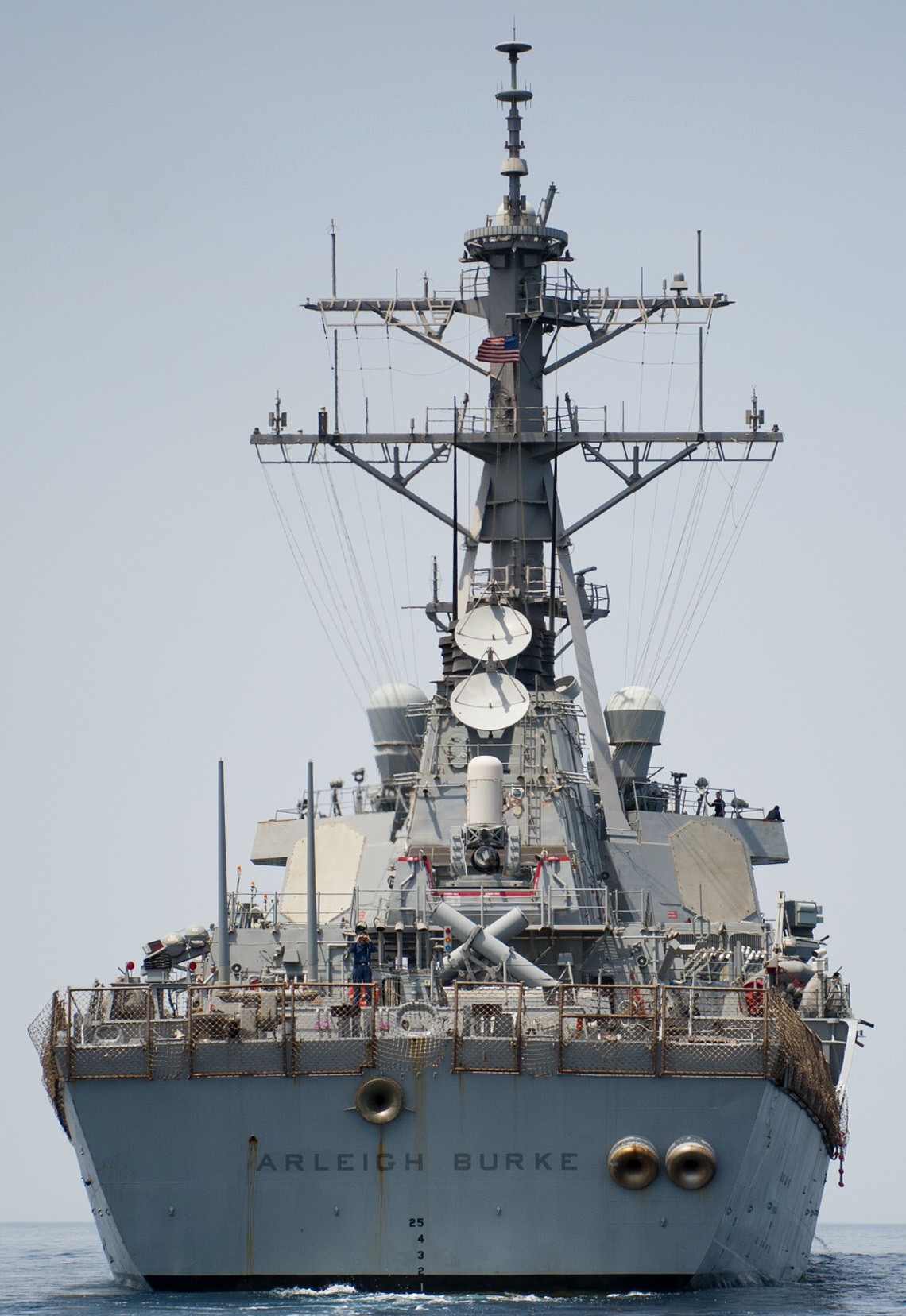 uss arleigh burke ddg-51 guided missile destroyer 2014 114