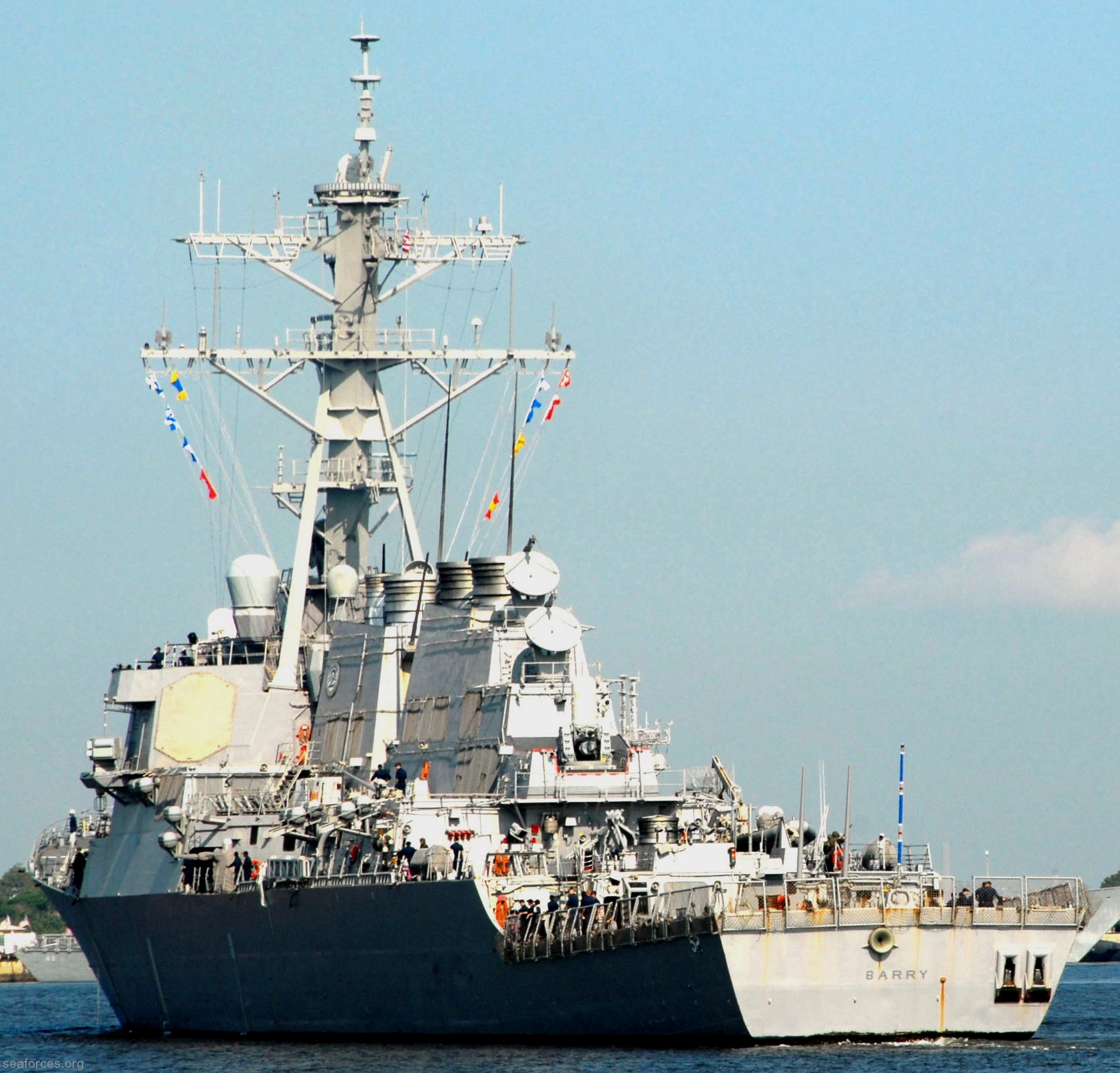 ddg-52 uss barry guided missile destroyer us navy 64 mayport florida