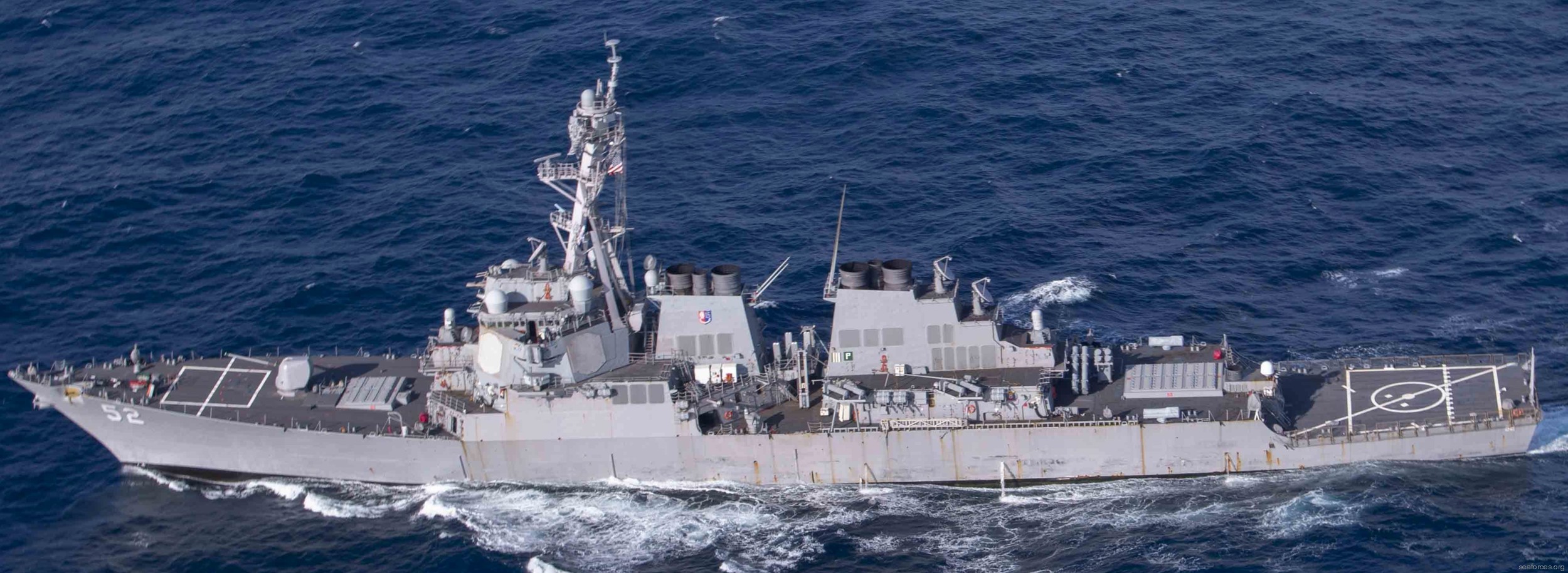ddg-52 uss barry arleigh burke class guided missile destroyer us navy 103 east china sea