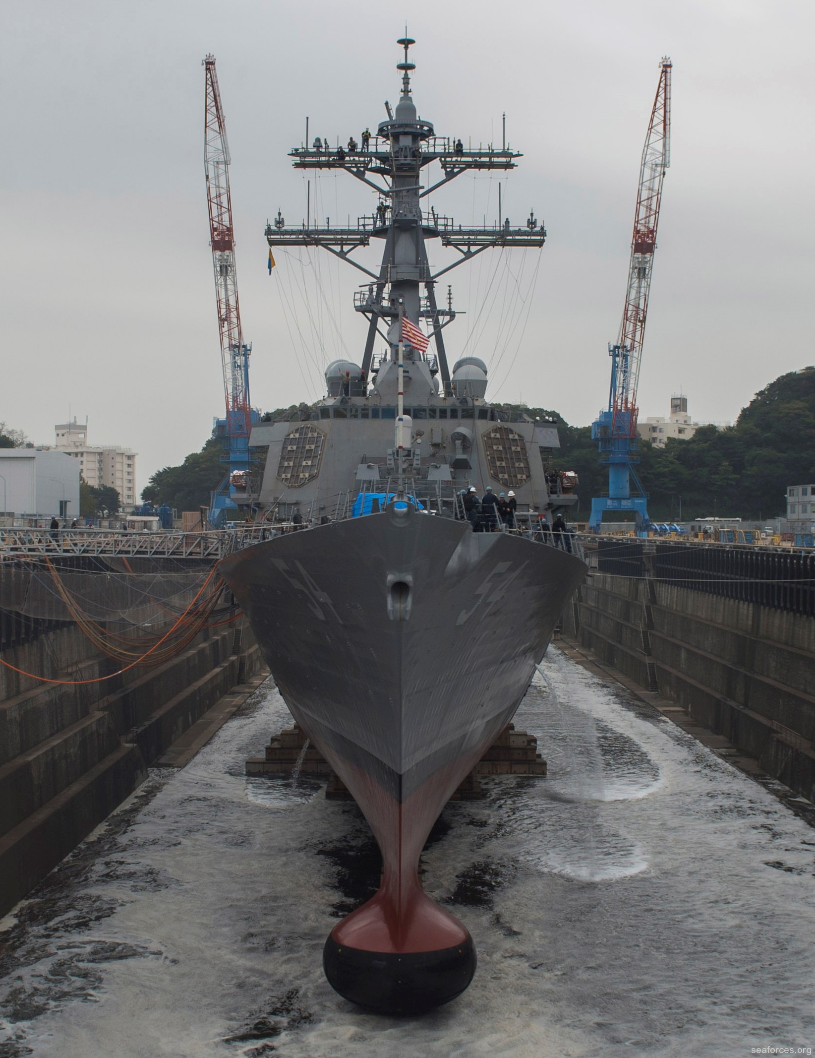 ddg-54 uss curtis wilbur destroyer us navy 25 dry dock yokosuka japan