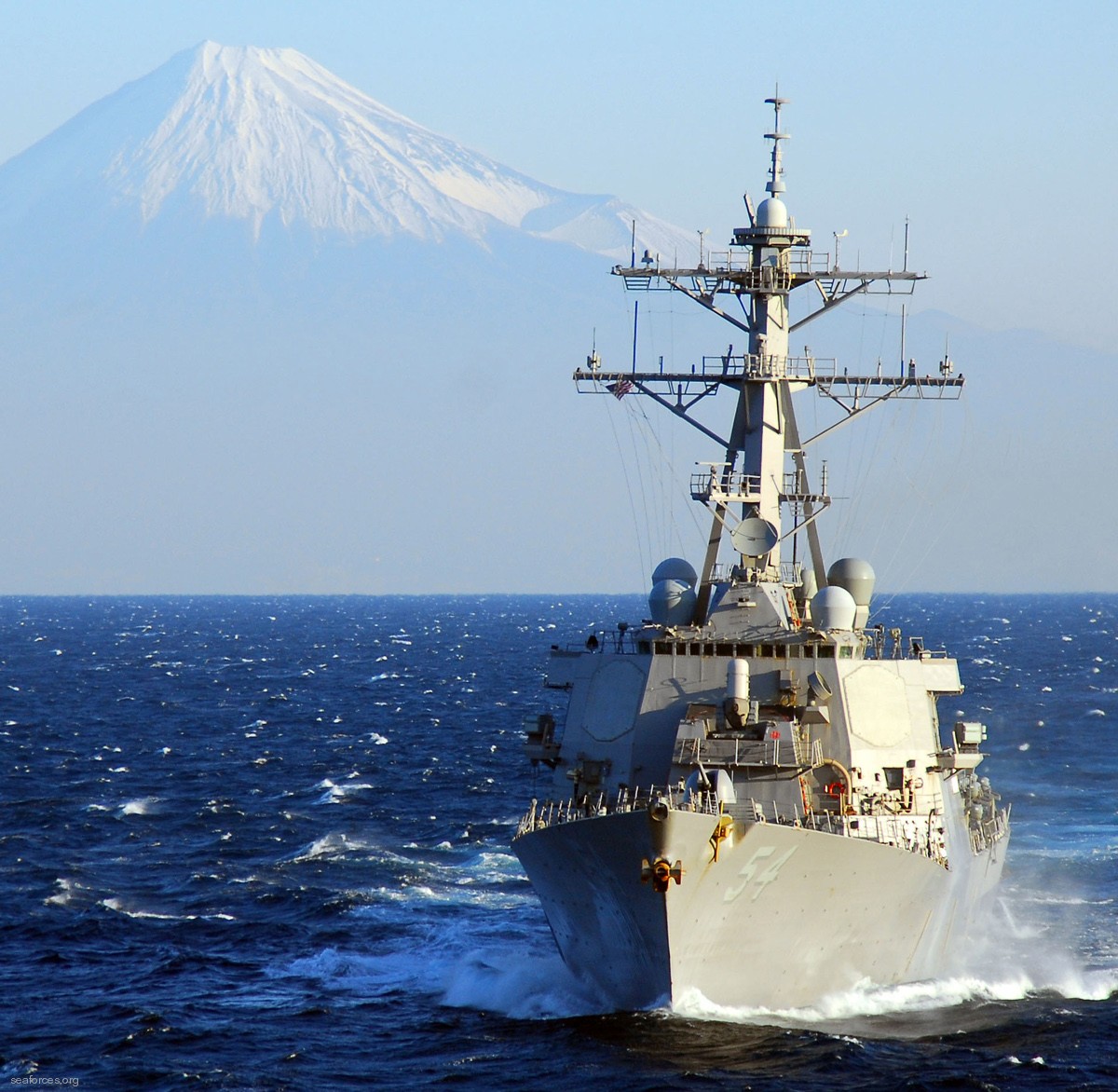 ddg-54 uss curtis wilbur destroyer us navy 46 mount fuji