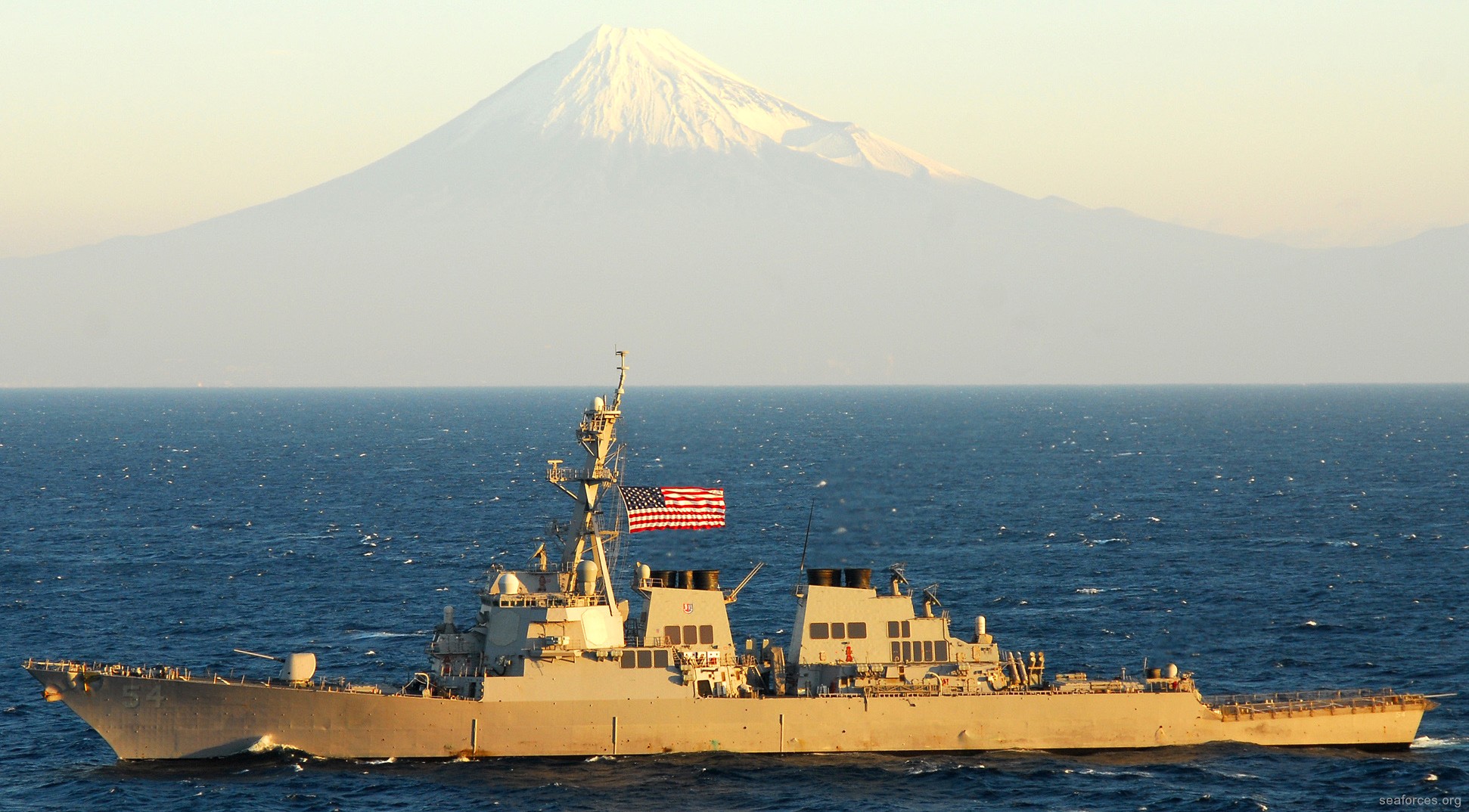 ddg-54 uss curtis wilbur destroyer us navy 47