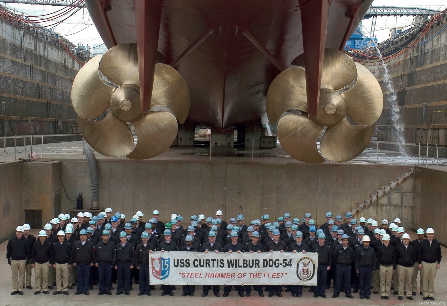 ddg-54 uss curtis wilbur destroyer us navy 56 yokosuka dry dock