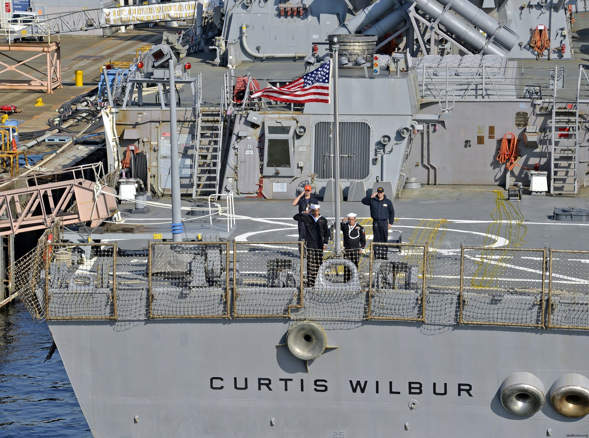 ddg-54 uss curtis wilbur arleigh burke class guided missile destroyer us navy 116 fleet activities yokosuka japan