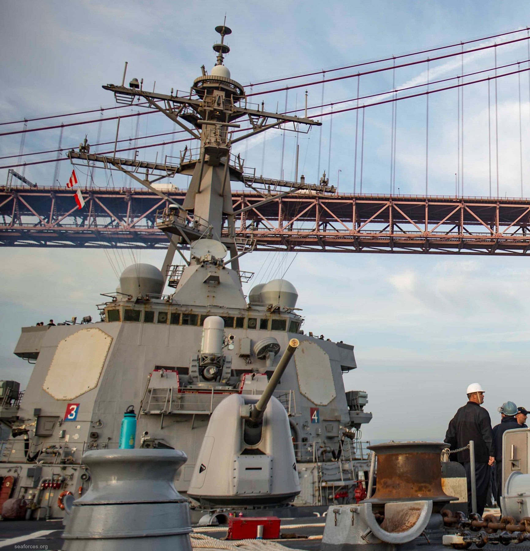 ddg-55 uss stout guided missile destroyer us navy 03 lisbon portugal