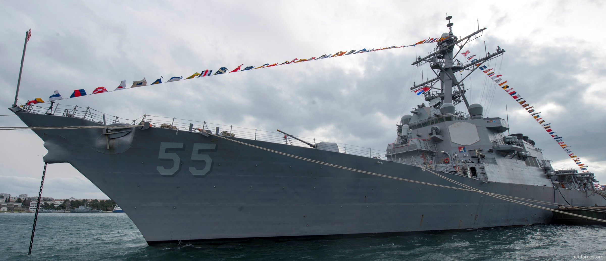 ddg-55 uss stout guided missile destroyer us navy 27 split croatia