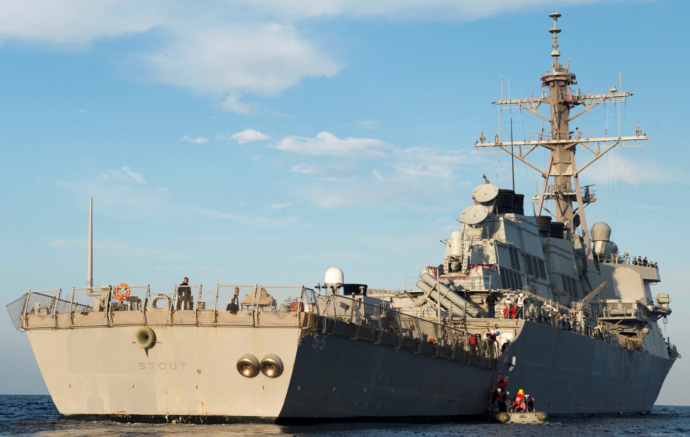 ddg-55 uss stout guided missile destroyer us navy 42