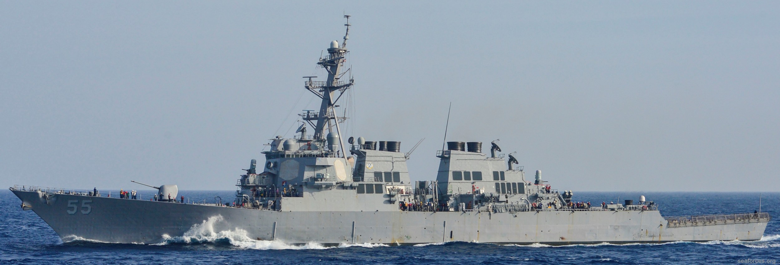 ddg-55 uss stout guided missile destroyer us navy 56 mediterranean sea